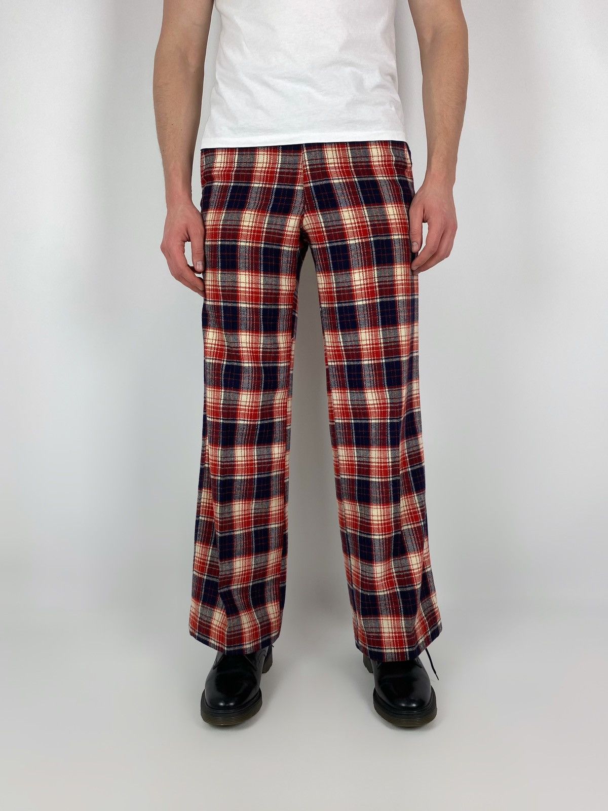 Vintage 1970’s Vintage Penthouse Wool Red Tartan Check Wide Trousers Size US 32 / EU 48 - 2 Thumbnail