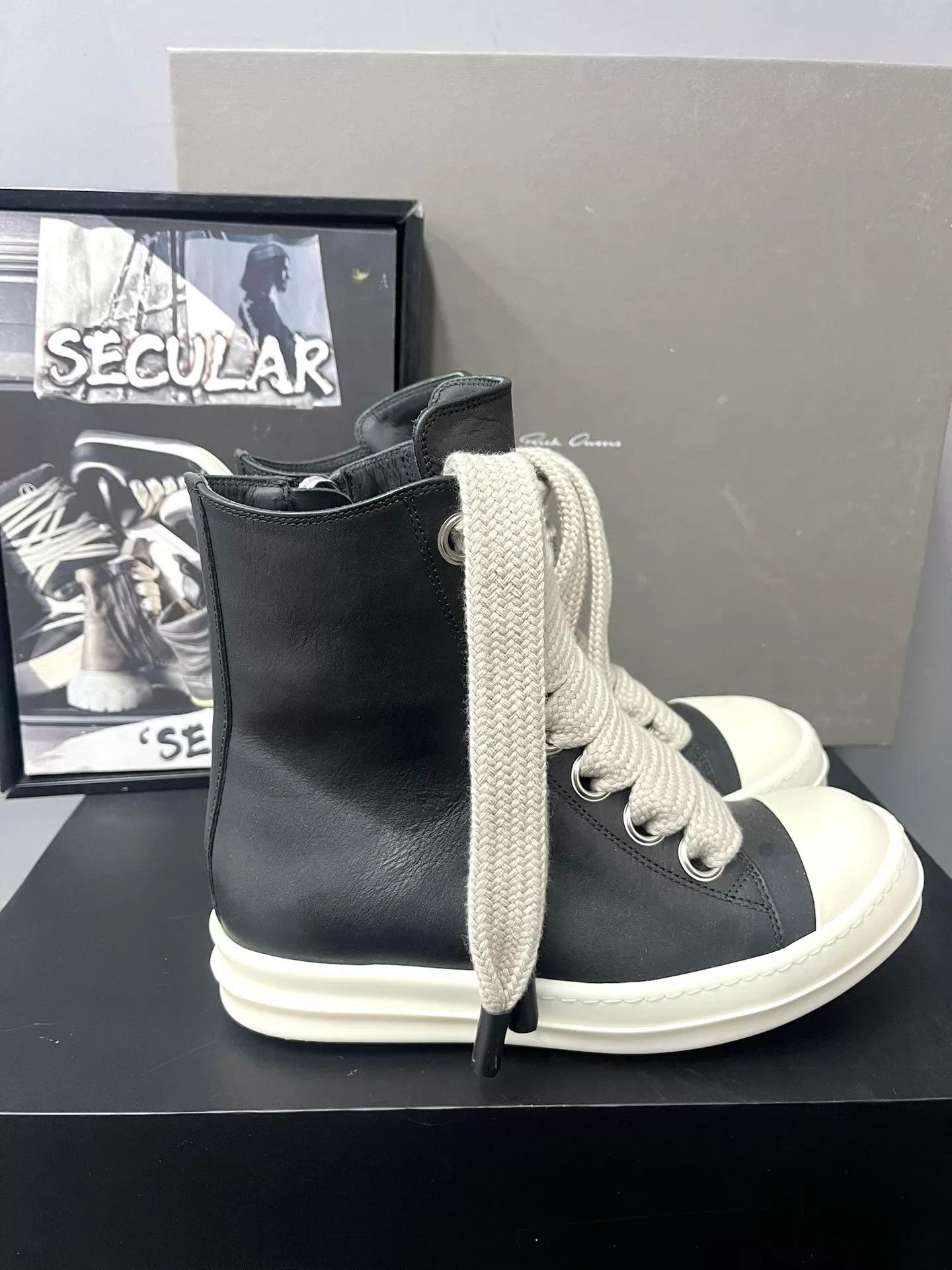 Rick Owens Rick Owens 24FW Mainline Jumbo-Lace High-Top Sneakers K34 Size US 7 / EU 40 - 7 Thumbnail
