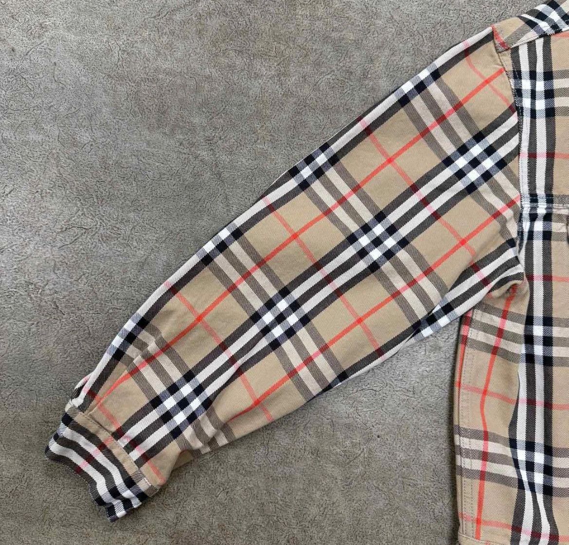 Burberry × Supreme Supreme Burberry Denim Tracker Jacket "Beige" Size US S / EU 44-46 / 1 - 4 Thumbnail
