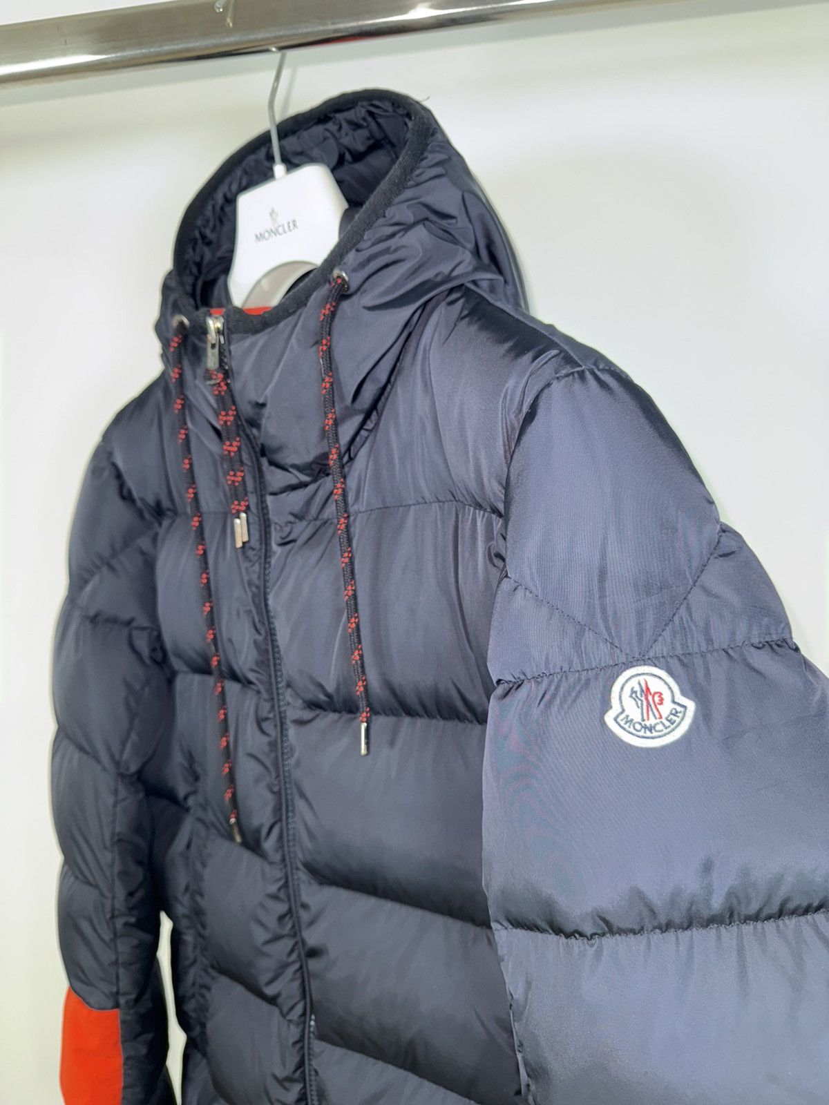 Moncler Moncler Drake Men’s Down Puffer Jacket Size 3 (M/L) Blue Size US L / EU 52-54 / 3 - 3 Thumbnail