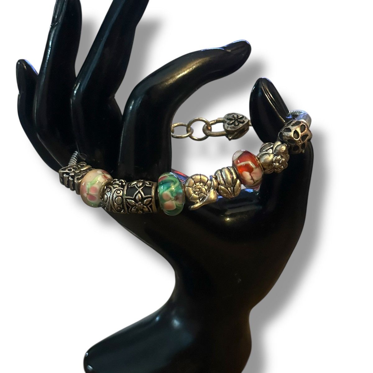 Other Silver tone garden theme sliding charm bracelet Size ONE SIZE - 3 Thumbnail