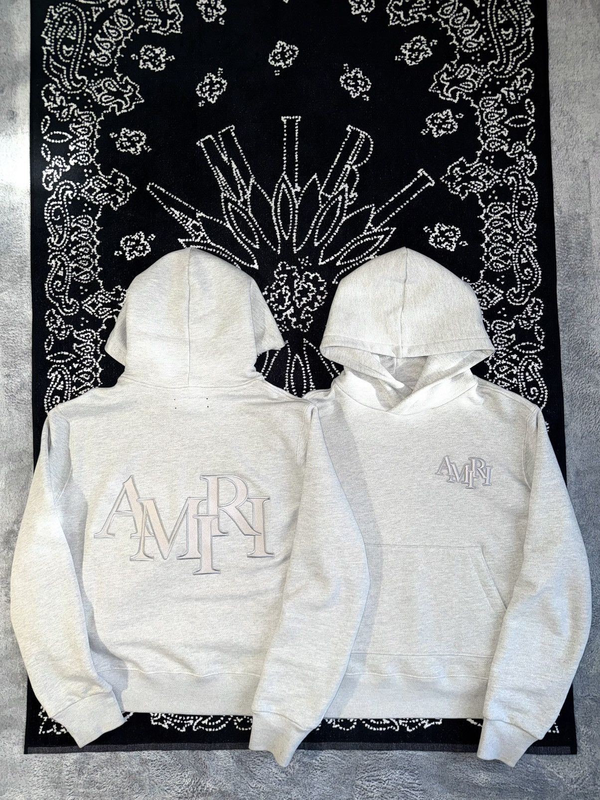 Amiri AMIRI STAGGERED LOGO GREY HOODIE Size US S / EU 44-46 / 1 - 1 Thumbnail