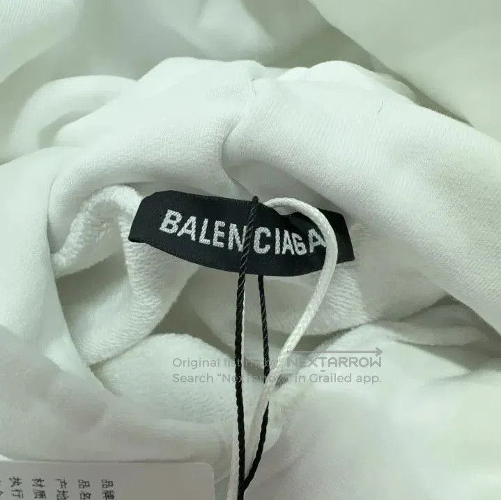 Balenciaga White Long Sleeve Hoodie with Logo.