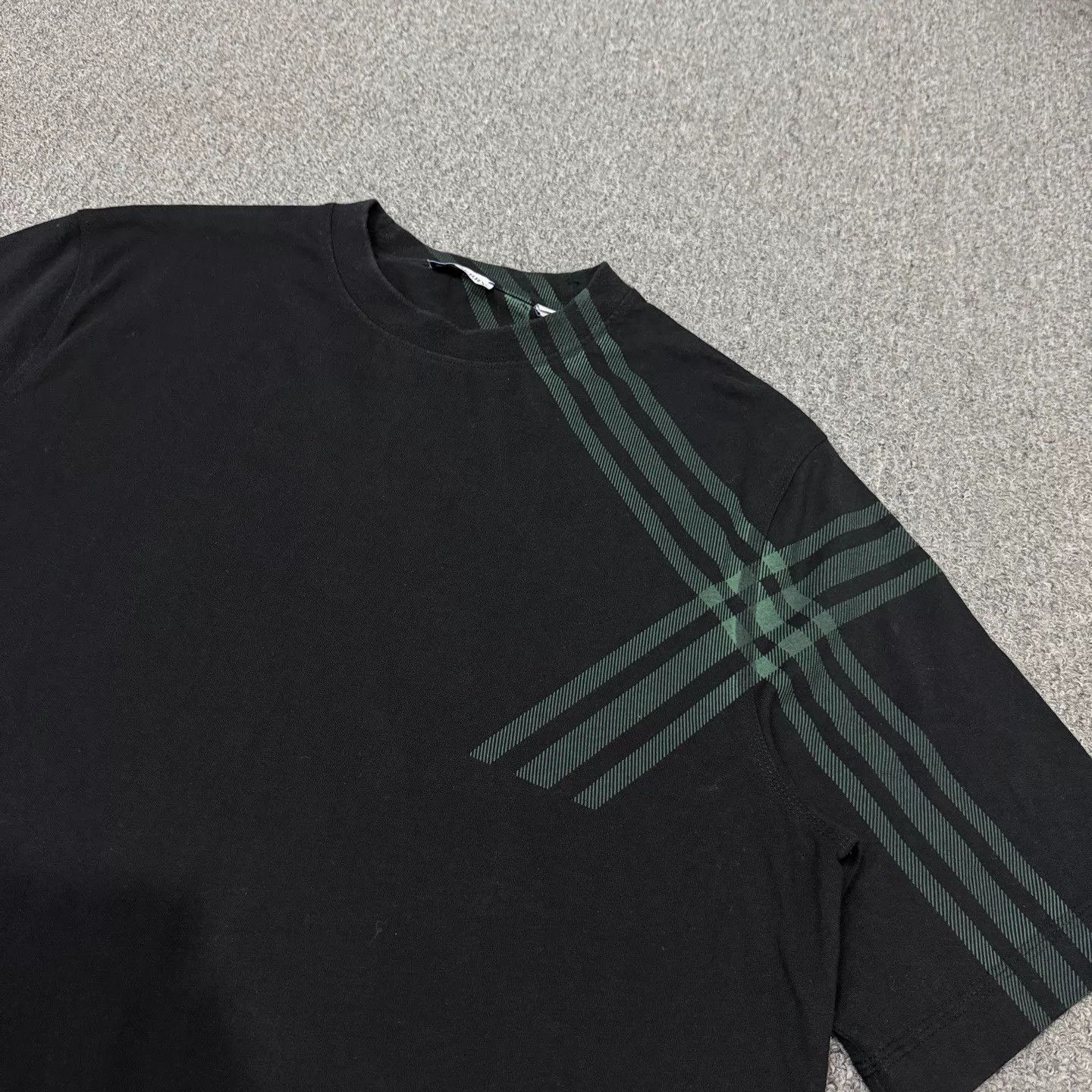 Burberry Burberry TB Stripe Short Sleeve L 99 New Size US L / EU 52-54 / 3 - 3 Thumbnail
