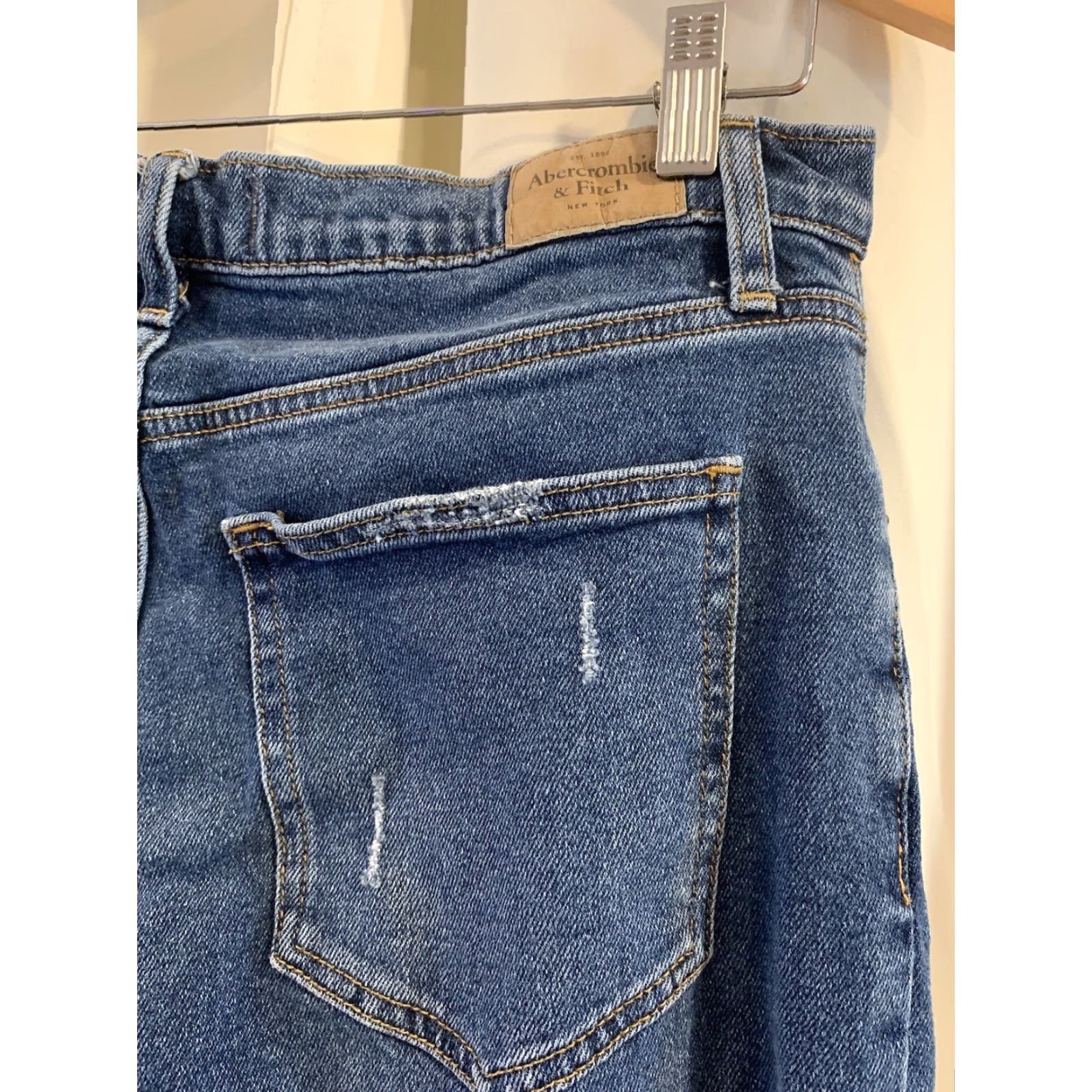 Abercrombie & Fitch VINTAGE Abercrombie & Fitch Jeans Women 31 Inseam 30 High Rise 90s Straight Blue 90s Womens 31 Size ONE SIZE - 3 Thumbnail