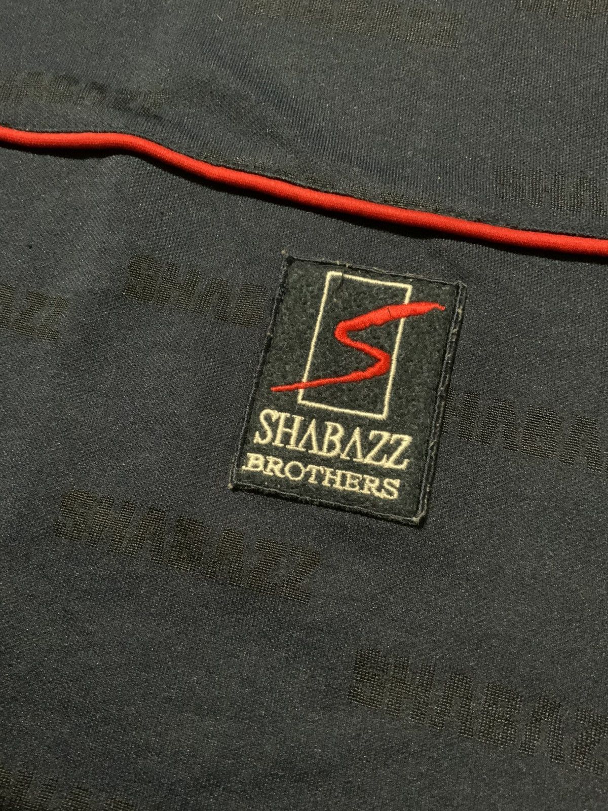Vintage Vintage 90s Shabazz Brothers Urban Hip Hop Monogram Jersey Size US XXL / EU 58 / 5 - 1 Thumbnail