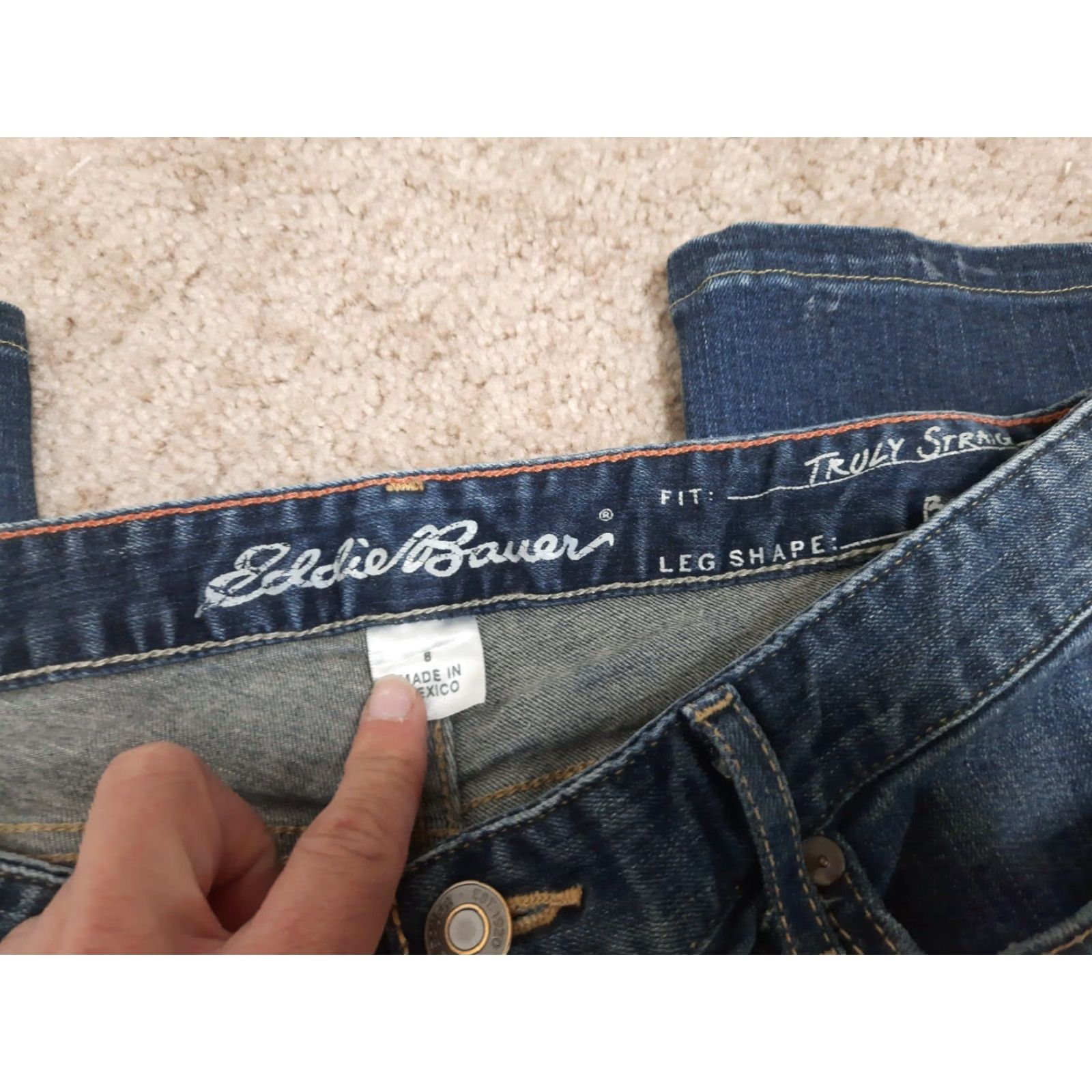 Eddie Bauer Eddie Bauer Women's Jeans Truly Straight Bootcut Dark Wash Stretch Denim 8 30x28 Blue Boots? Size 30" / US 8 / IT 44 - 2 Thumbnail