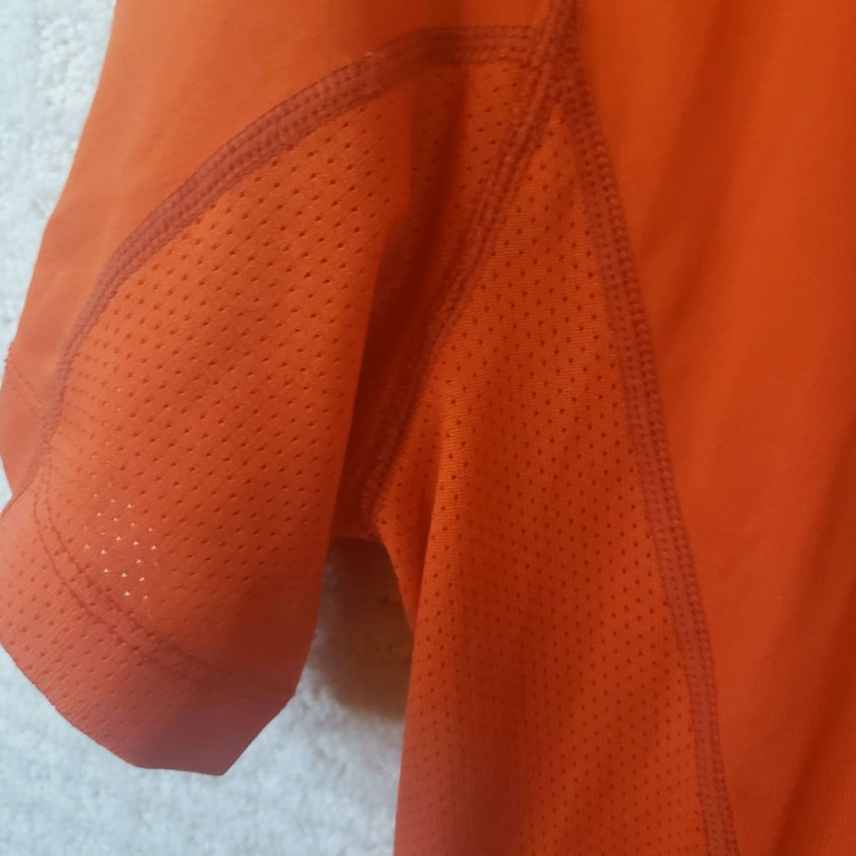 Nike Nike Pro Combat T-Shirt Mens M Orange Dri-Fit Short Sleeve Athletic Shirt Size US M / EU 48-50 / 2 - 5 Thumbnail