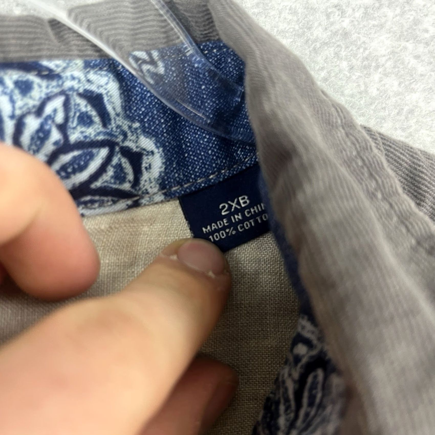 Tommy Bahama Tommy Bahama Corduroy Cord Shirt Mens 2XB Grey Gray Preppy Button Up Pockets EUC Size US XXL / EU 58 / 5 - 5 Thumbnail