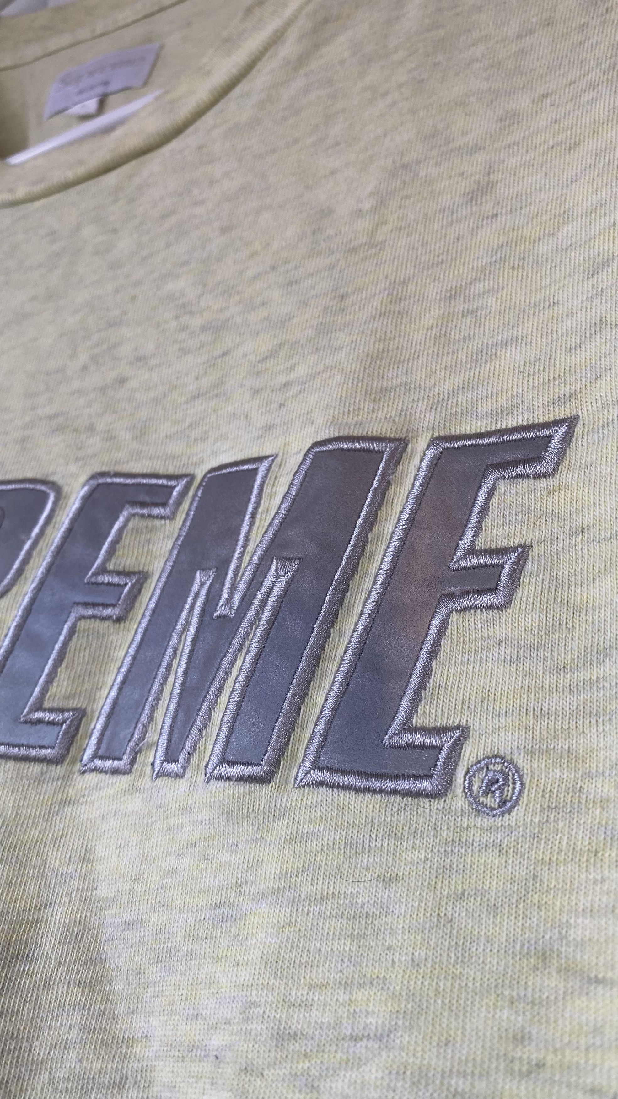 Supreme Supreme Long Sleeve Reflective Top FW17 Yellow L Large Size US L / EU 52-54 / 3 - 1 Thumbnail