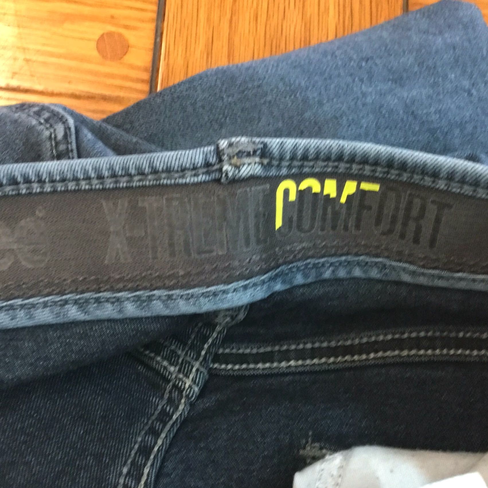 Lee Lee Womens X Treme Denim Jeans 18 Comfort Straight Mid Rise Stretch Blue 32x32 Regular Jeans Womens 18 Blue Lee X Treme Denim Jeans Size 40" / US 18 - 6 Thumbnail