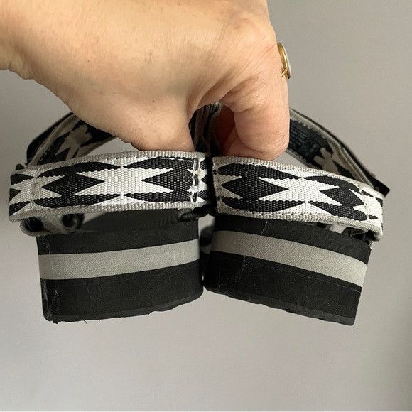 Teva Teva B&W Midform Sports Universal Sandals - 5 Size US 5 / IT 35 - 7 Thumbnail