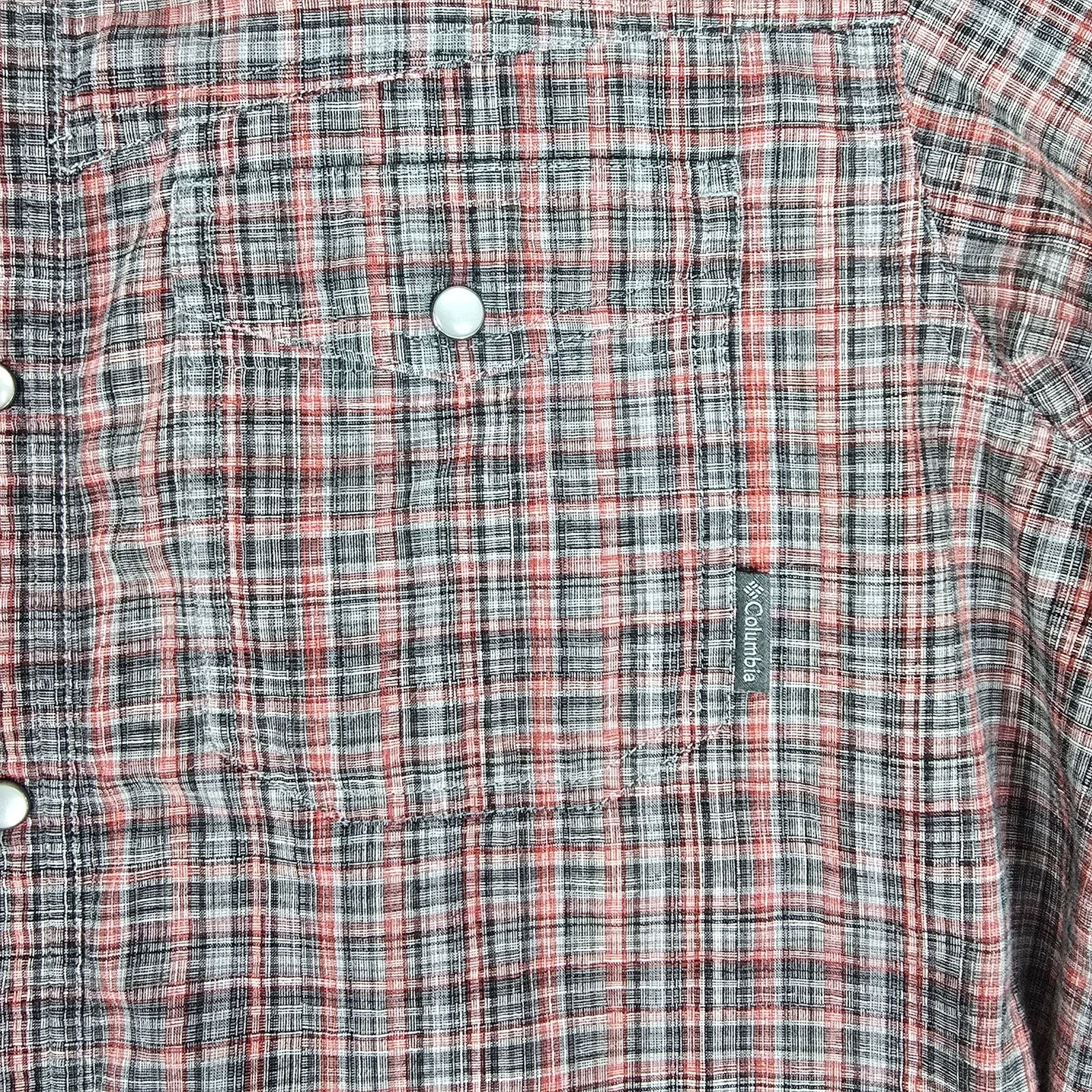 Columbia Columbia Medium Short Sleeve Plaid Pearl Snap Shirt Size US M / EU 48-50 / 2 - 7 Thumbnail