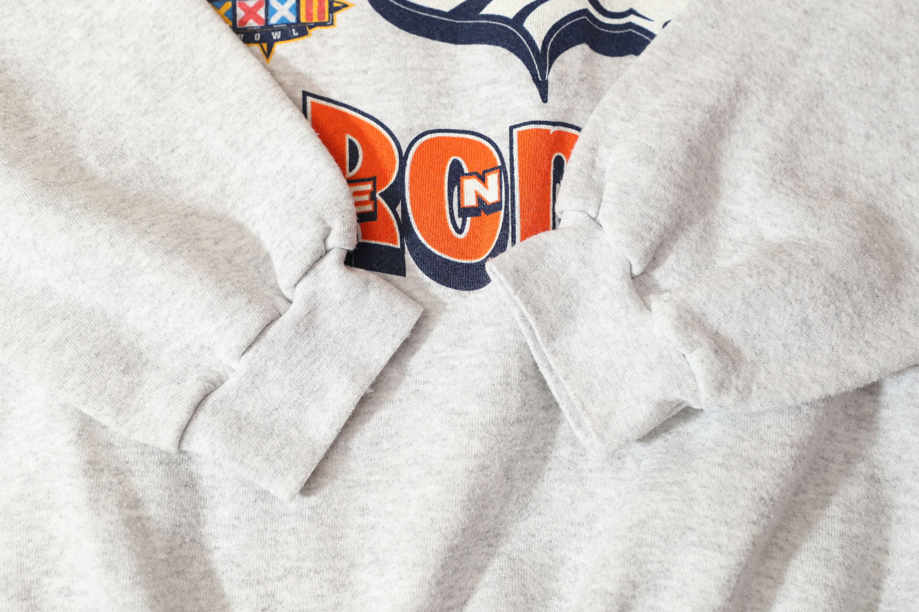 NFL Denver Broncos 1997 AFC Champions Vintage Crewneck (XL) Size US XL / EU 56 / 4 - 9 Thumbnail