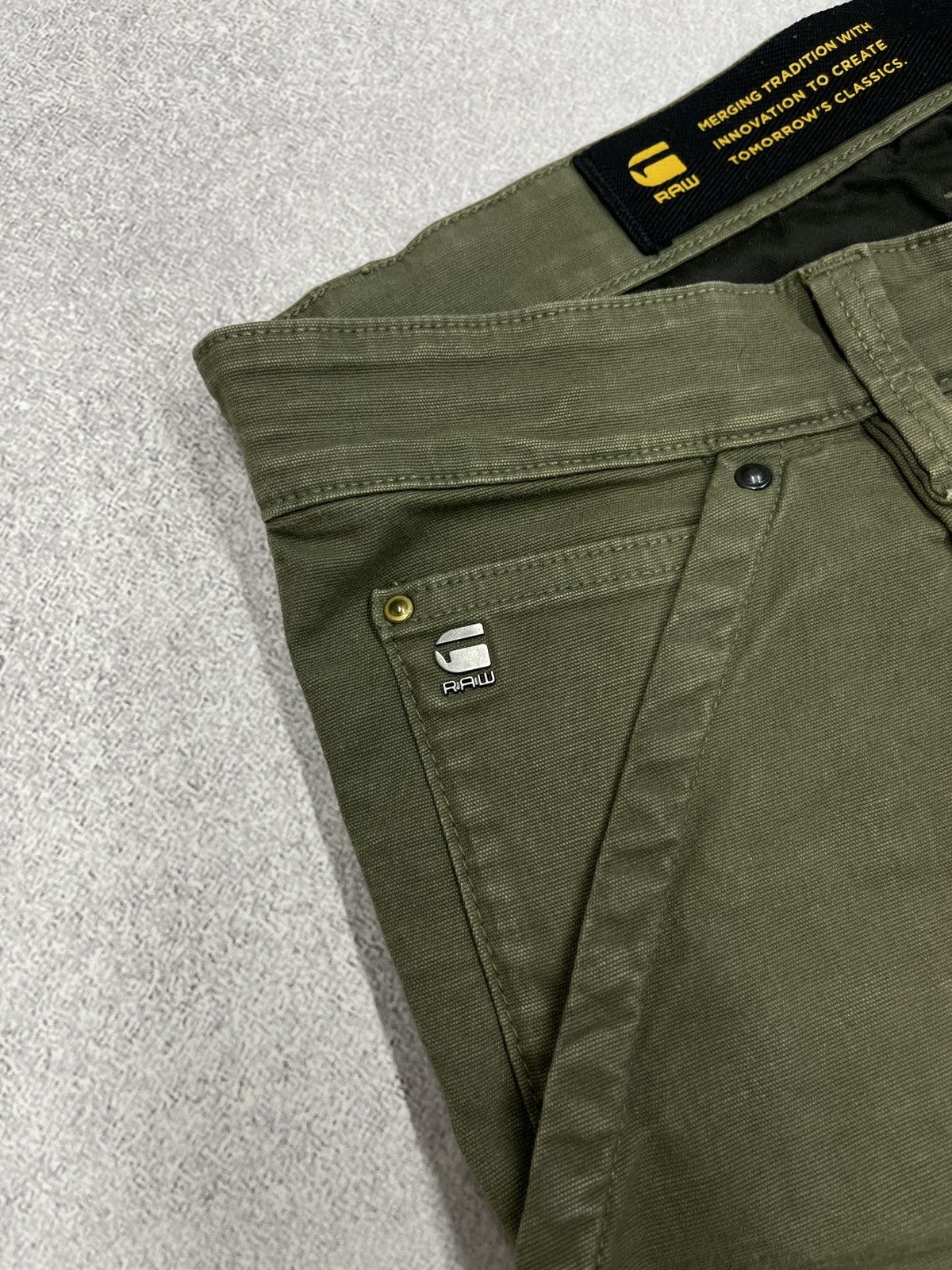 G-Star Mens G Star Raw Fatigue Relaxed Tapered Cargo Pants Size 36 Size US 36 / EU 52 - 10 Thumbnail