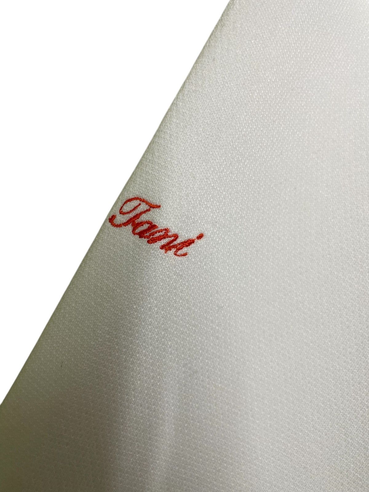 Mizuno Vintage Mizuno Mini Logo White V Neck Sweatshirt Size US M / EU 48-50 / 2 - 10 Thumbnail