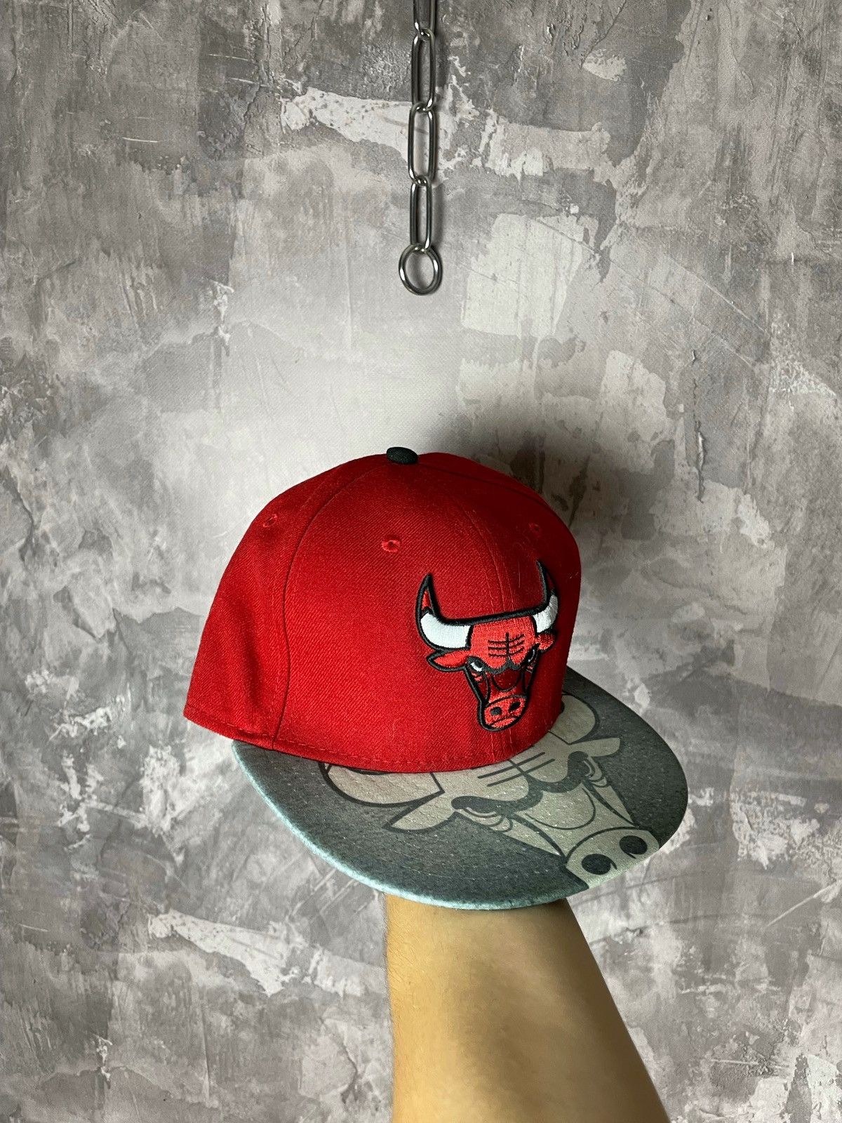 NBA × Vintage Vintage Chicago bulls 90s embroidered hat grafitty nba cap Size ONE SIZE - 2 Thumbnail