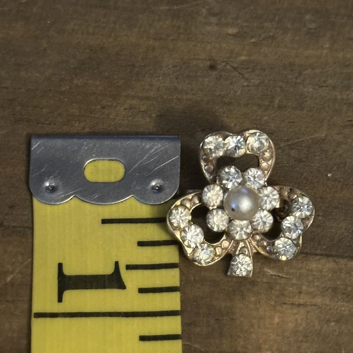 Vintage Vintage small rhinestone shamrock brooch Size ONE SIZE - 2 Thumbnail