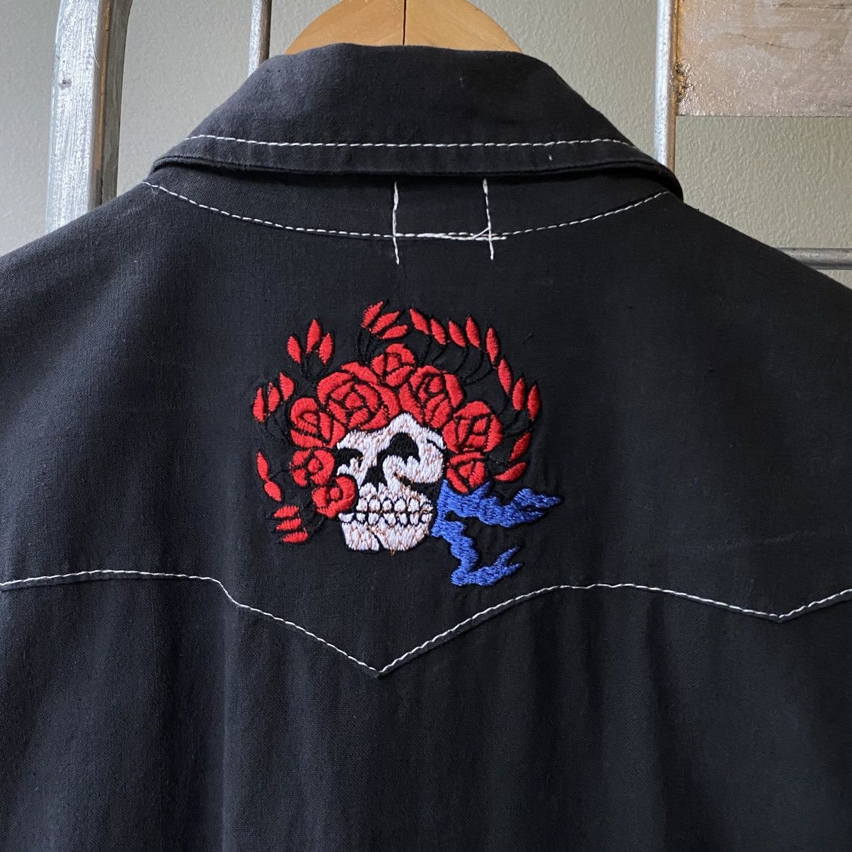 Grateful Dead GRATEFUL DEAD Black Rose Embroidered Western Shirt Size US XL / EU 56 / 4 - 10 Thumbnail