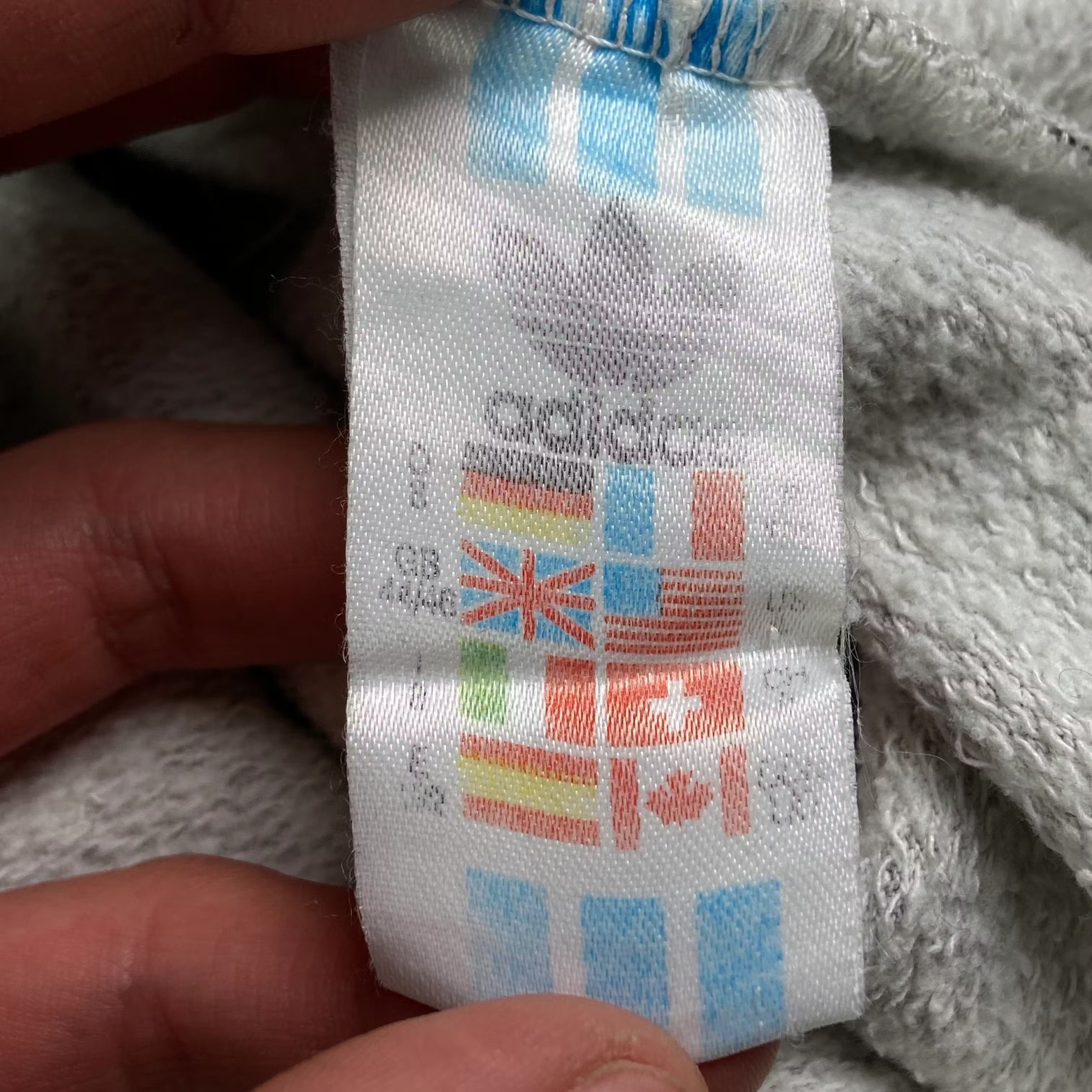 Adidas × Vintage Mens Sweatshirt Adidas Originals Vintage Size L Size US L / EU 52-54 / 3 - 9 Thumbnail