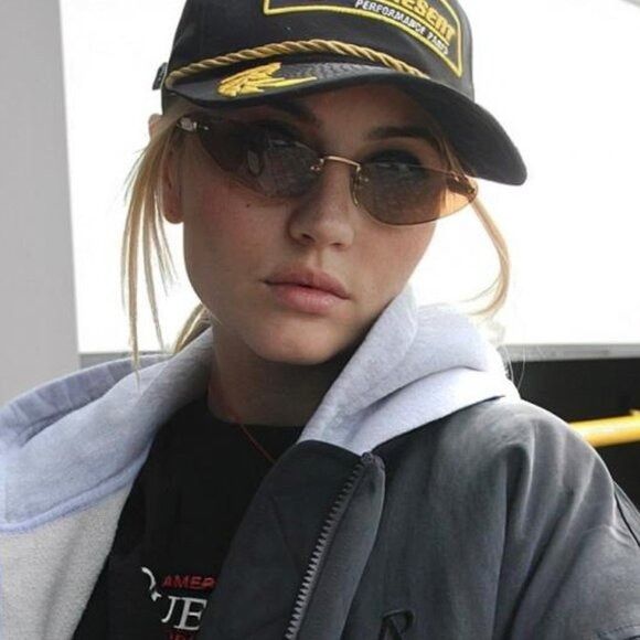 Gucci Gucci GG1920S 003 Sunglasses Shiny Endura Gold with Pearl Size ONE SIZE - 2 Thumbnail