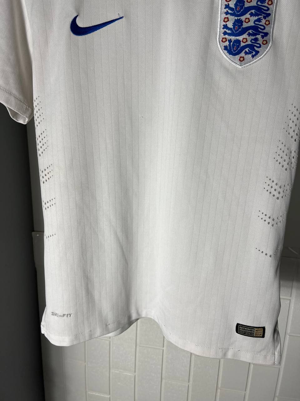 Nike VINTAGE NIKE ENGLAND SOCCER JERSEY RETRO MANCHESTER Y2K 90s Size US S / EU 44-46 / 1 - 7 Thumbnail