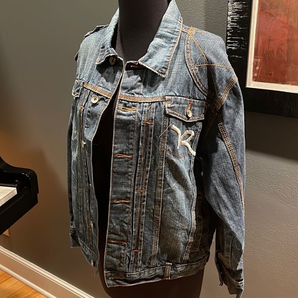 Rocawear Rocawear lightly distressed embroidered back logo contrasti Size L / US 10 / IT 46 - 1 Thumbnail