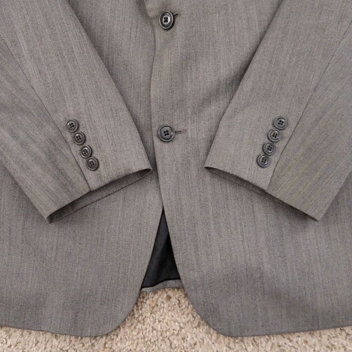 Haggar Haggar Blazer Mens 48 Gray Herringbone Polyester Blend Two Button Single Vent Jacket Coat Notch Lapel Men Regular 2 Piece Vintage No Size 48R - 4 Thumbnail