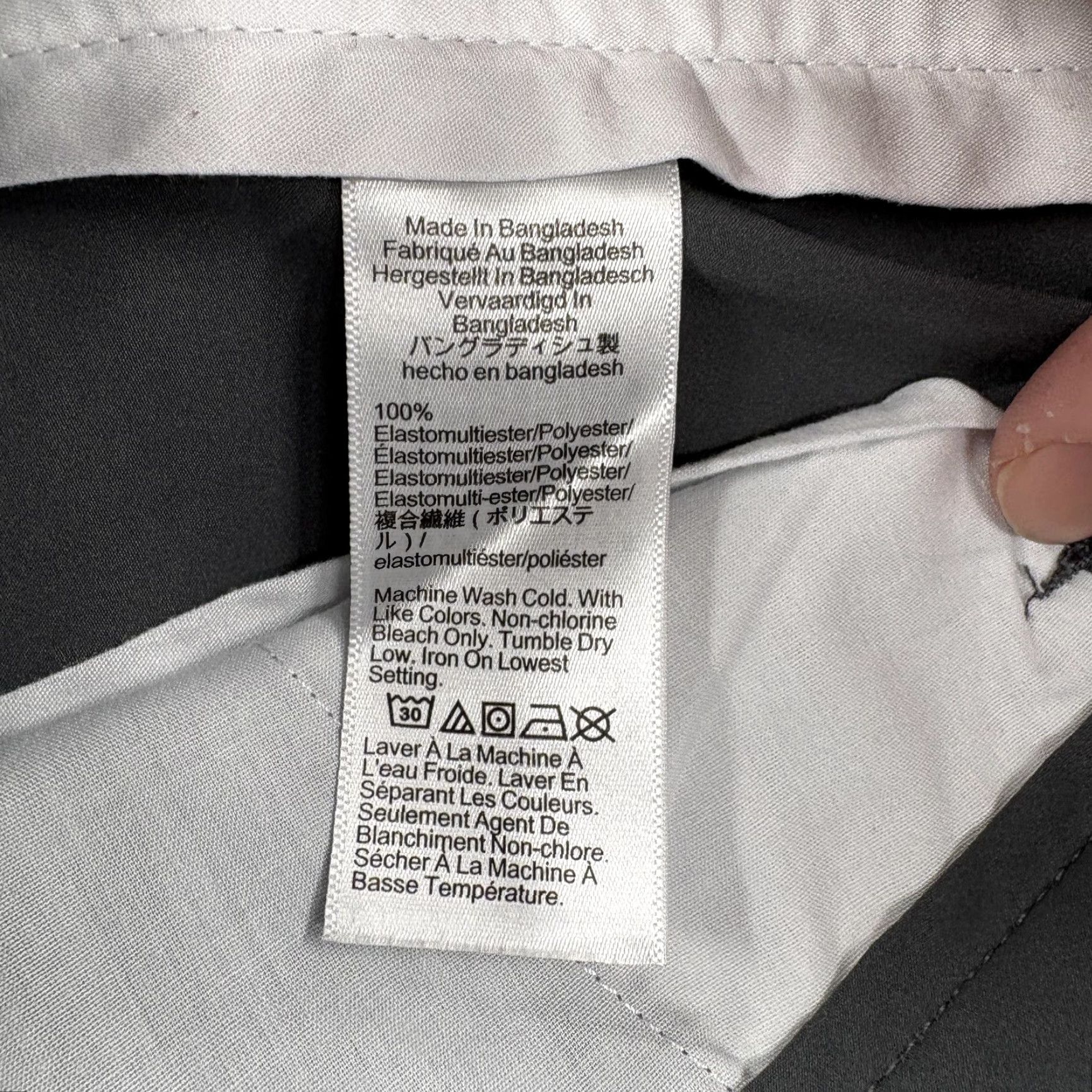 J.Crew J.Crew Flex Tech Pants Mens 28x30 Slim Straight Gray Stretch Lightweight Pants Men's Gray Solid Straight Leg Slim Fit Front Zip Pockets Preppy Size US 28 / EU 44 - 6 Thumbnail
