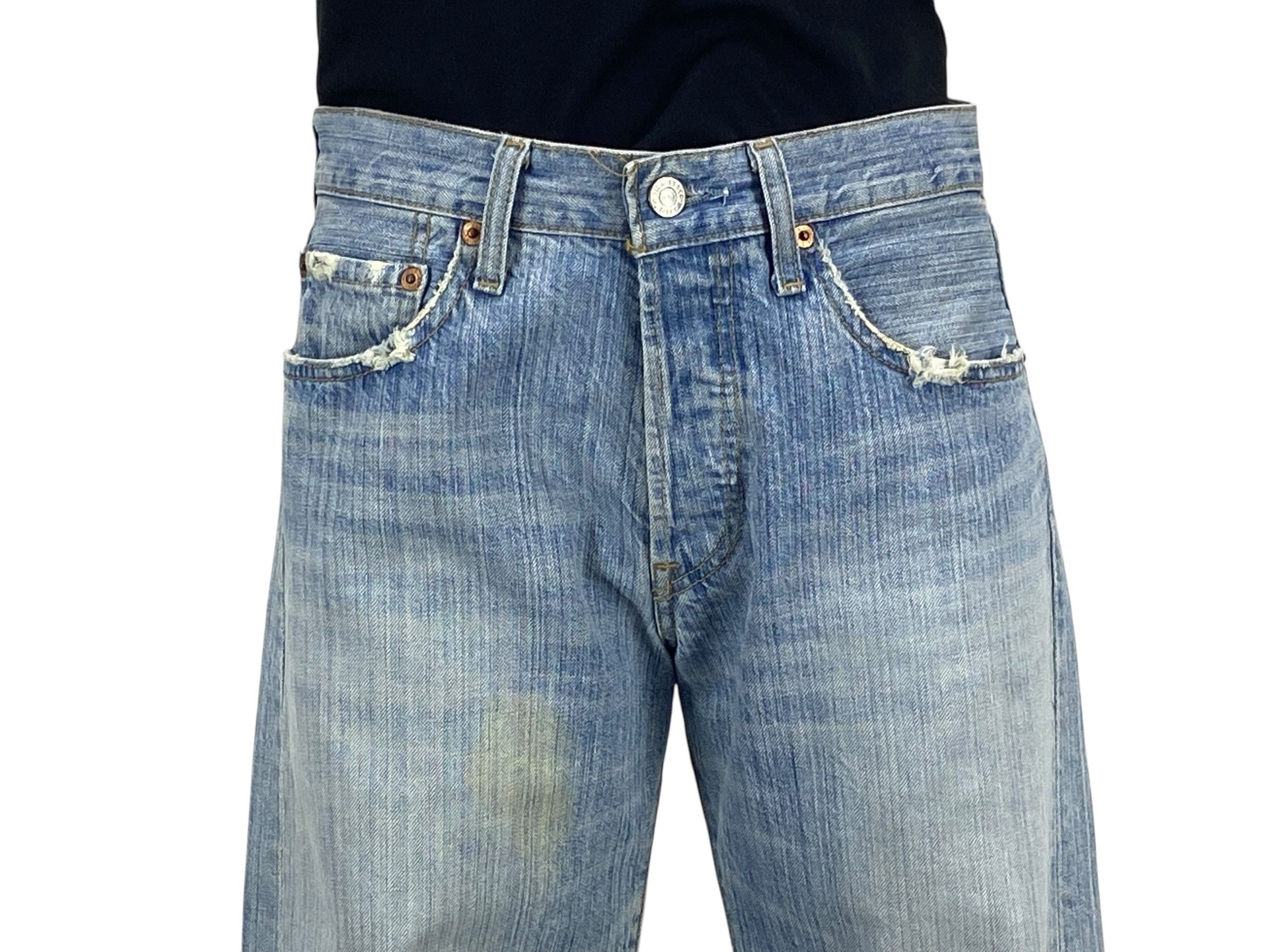 Levi's Levi's 501 Jeans Light Wash Tapered Leg Dirty Blue Jeans Size US 28 / EU 44 - 3 Thumbnail
