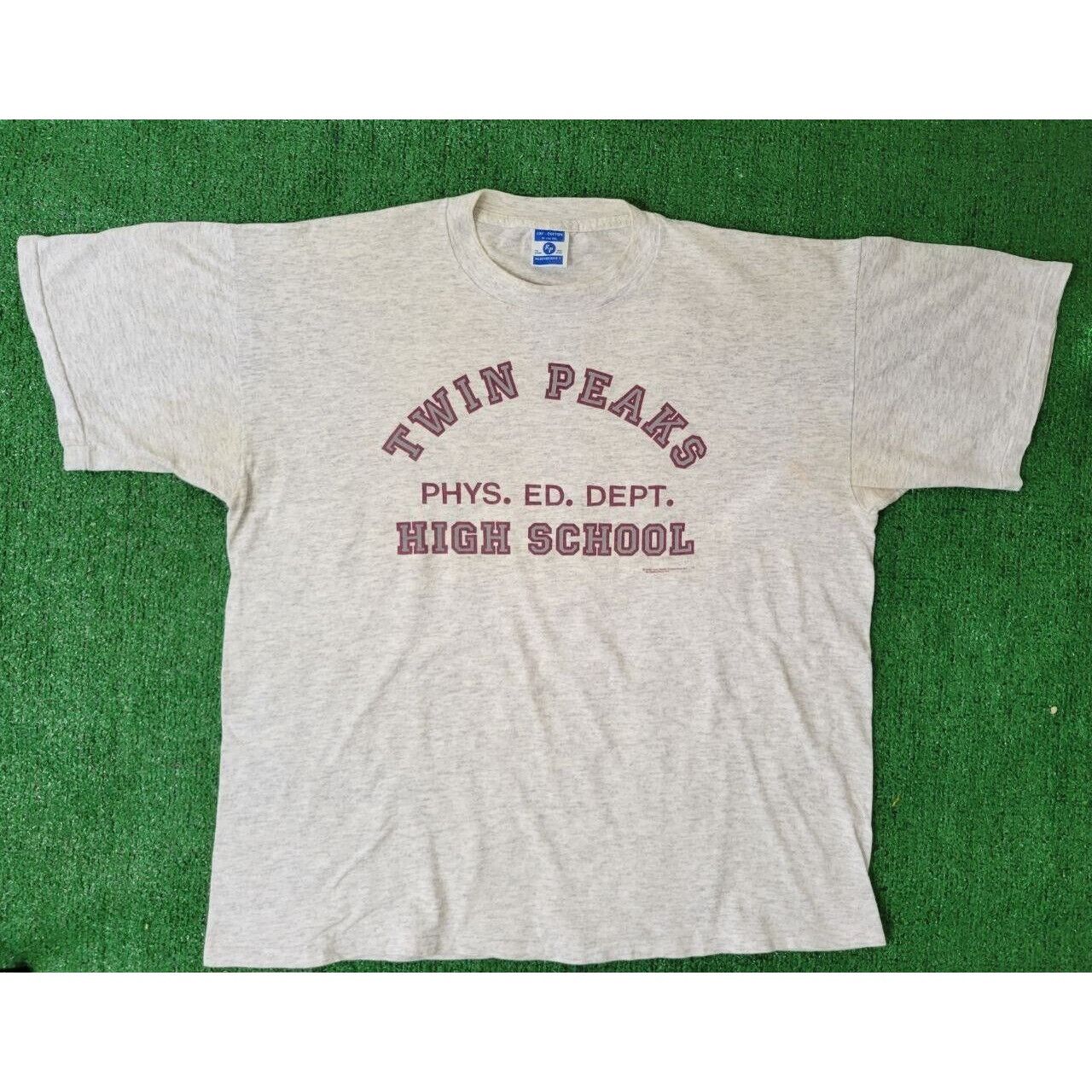 image of Vintage 90's Twin Peaks High School Phys Ed Dept Shirt David in Grey, Men's (Size XL)