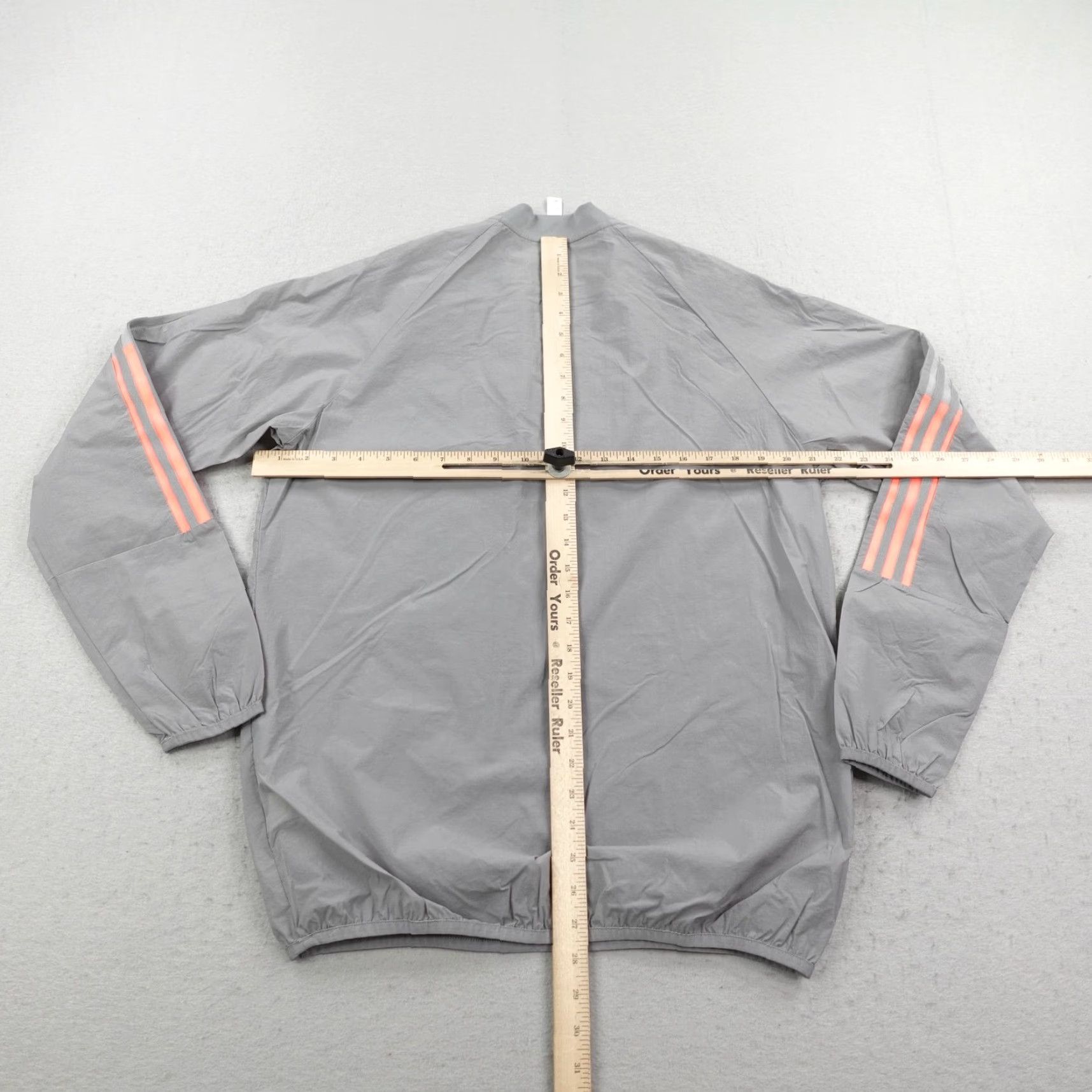 Adidas Adidas Jacket Medium Gray Tan Tech Advanced Soccer Pullover Windbreaker Lightweight Mens M Gray Windproof 1/4 Zip Size US M / EU 48-50 / 2 - 7 Thumbnail