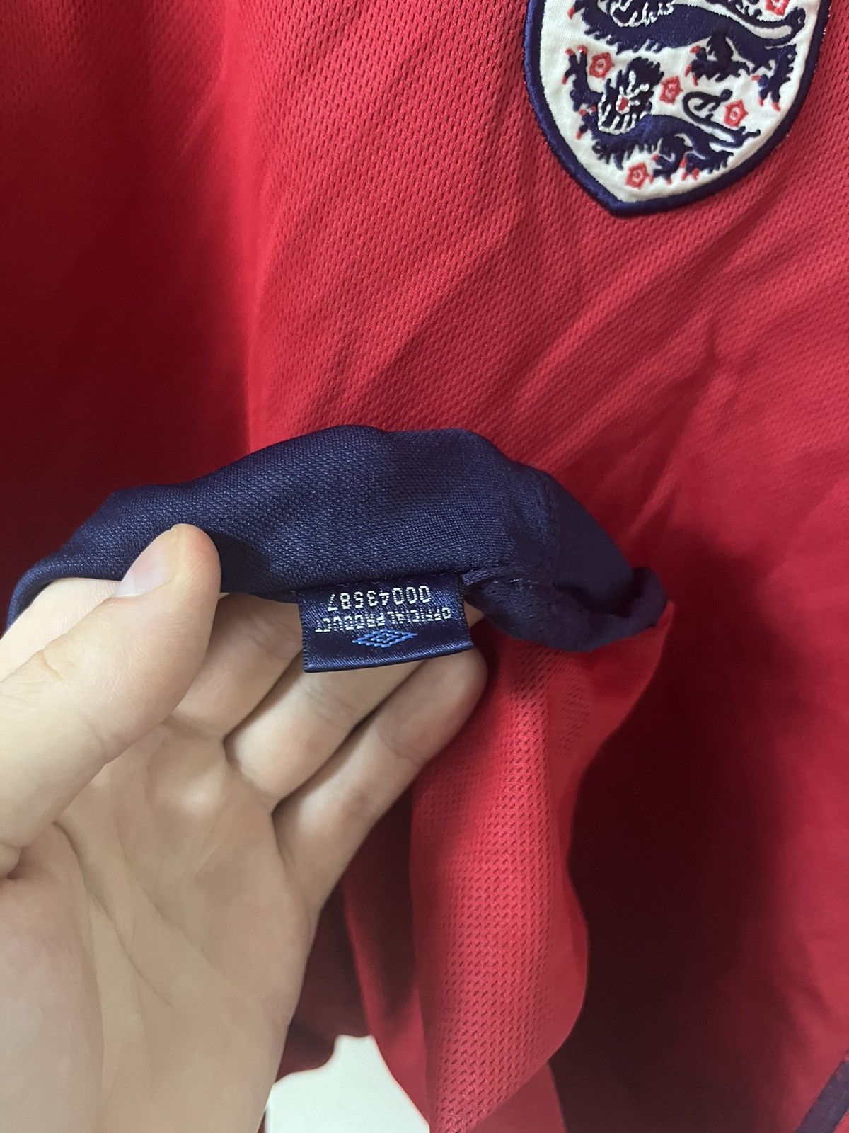 Vintage Umbro England 2004 Reversible Jersey Size US L / EU 52-54 / 3 - 7 Thumbnail