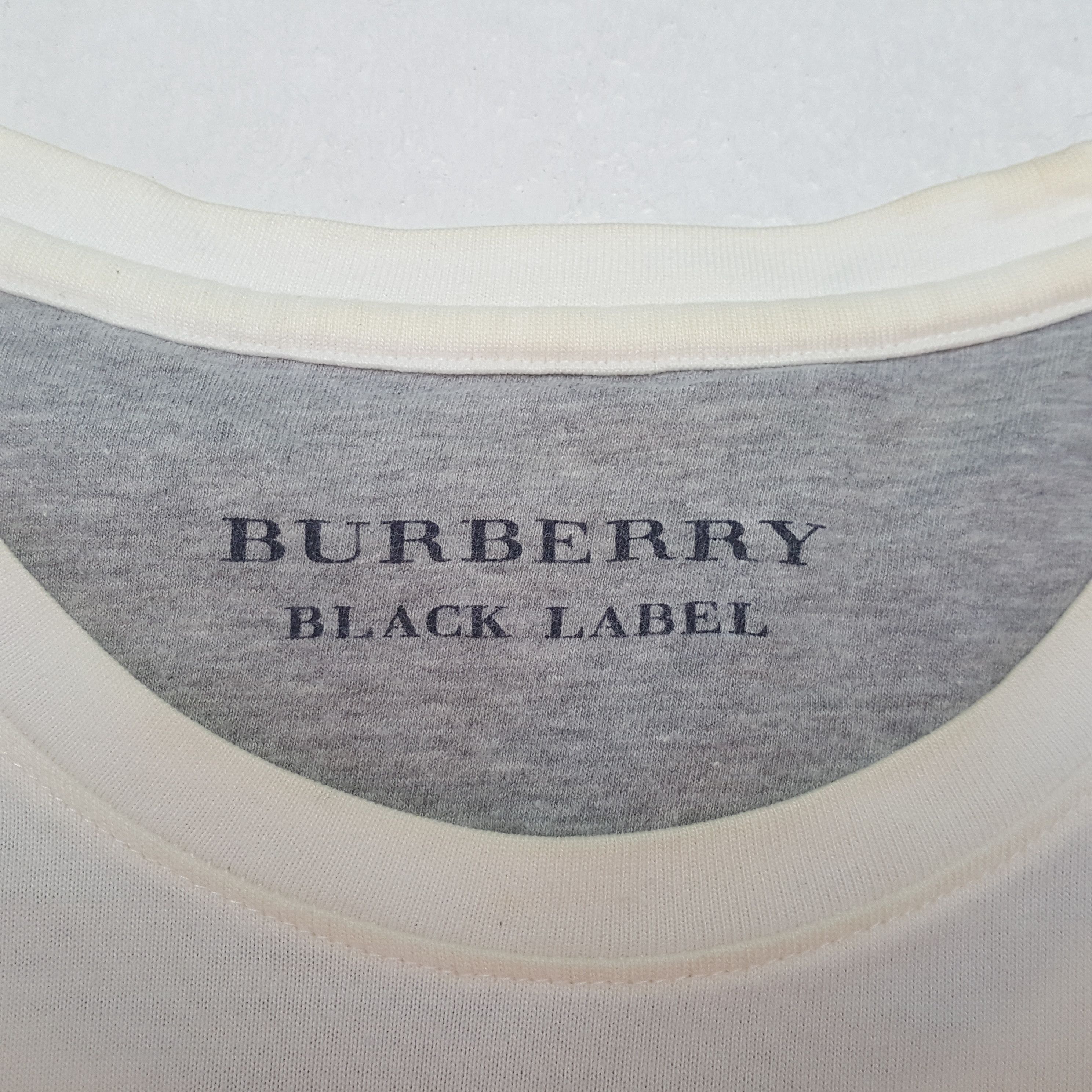 Burberry Vintage Burberry London Long Sleeve T-shirt RR30 Size US S / EU 44-46 / 1 - 7 Thumbnail