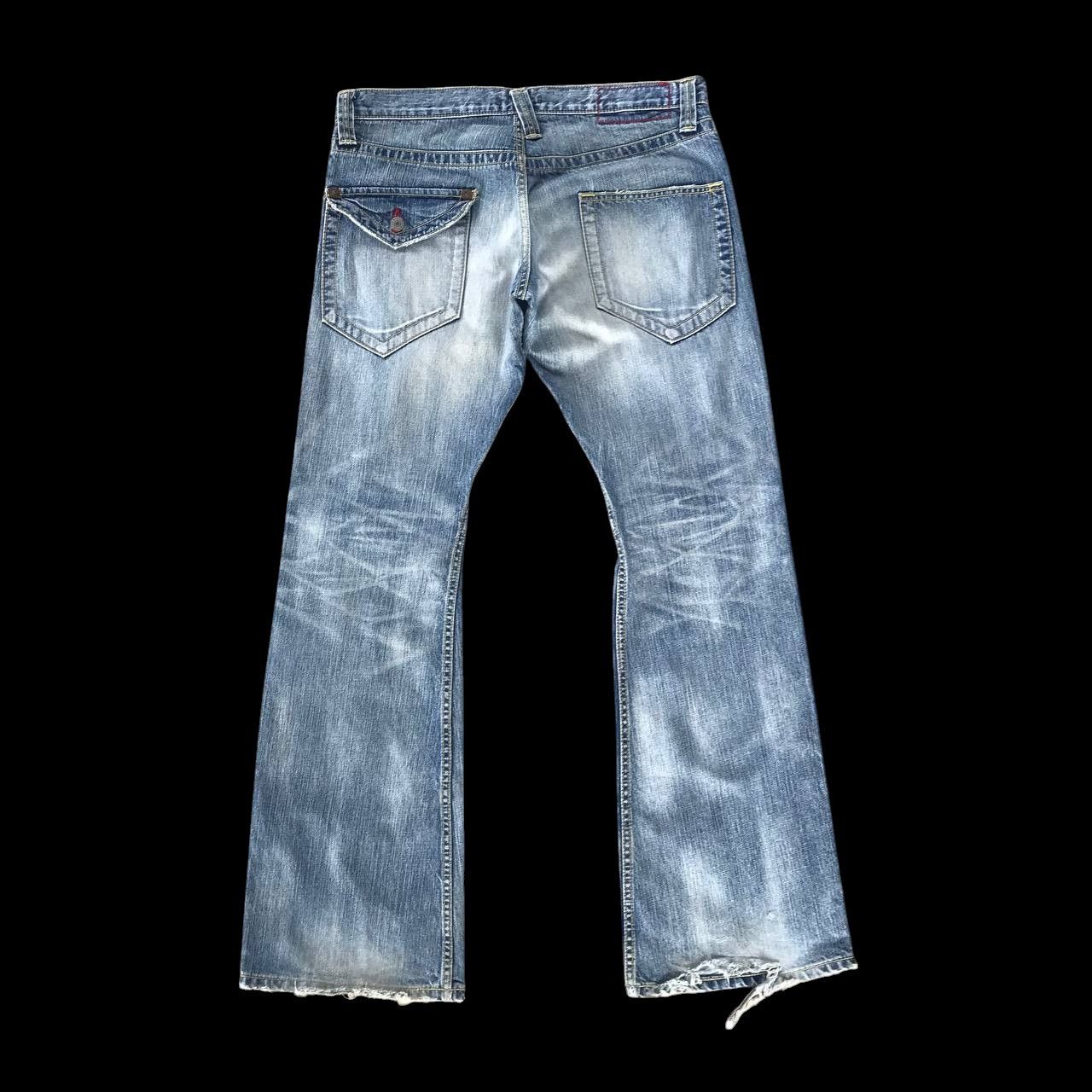 Blue Blue Japan FLARED BLUEWAY JAPAN DISTRESSED LOWRISE DENIM W33x33 Size US 33 - 11 Thumbnail