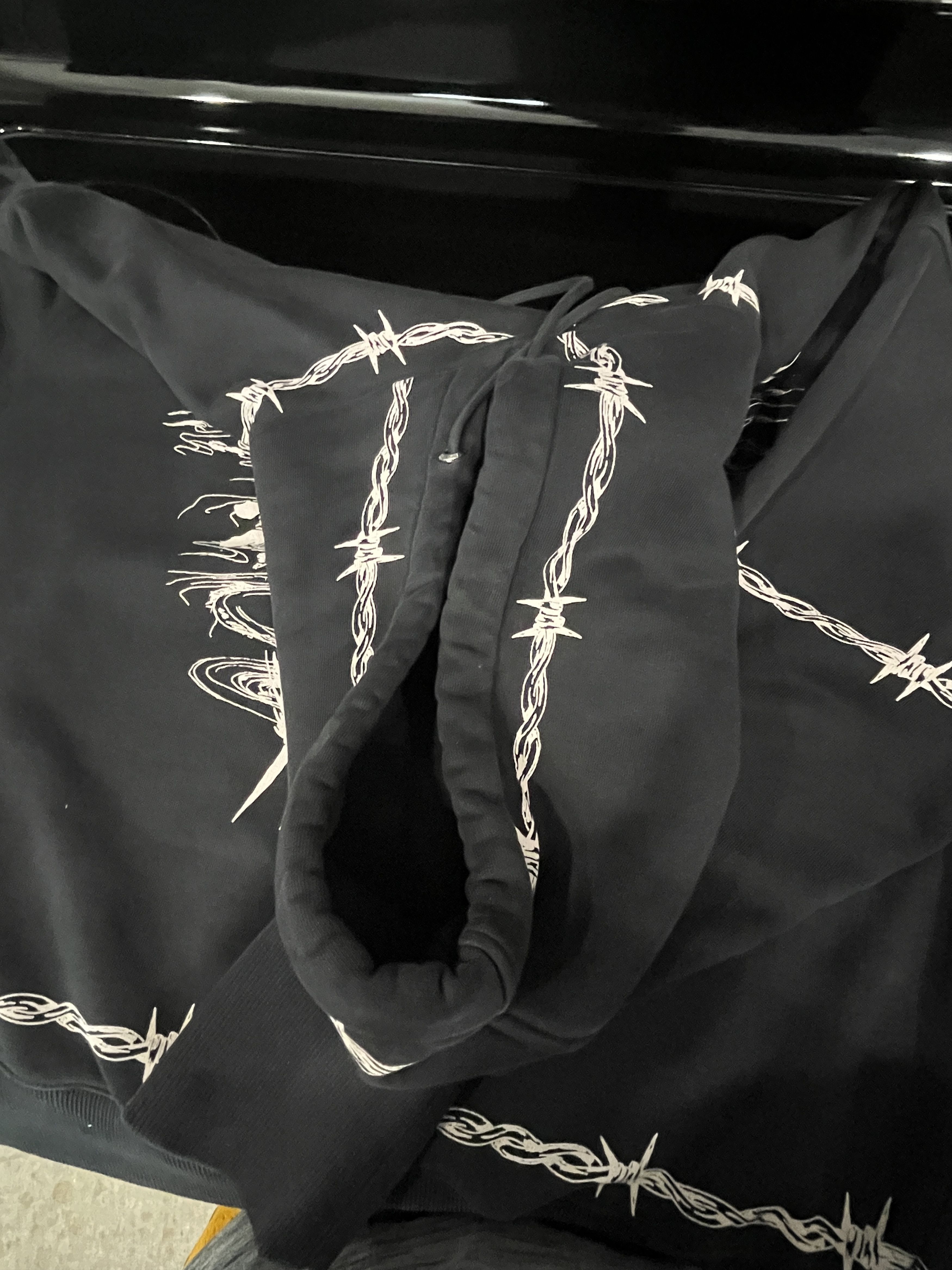 Givenchy Givenchy FW21 Barbed Wire Eagle Gothic Destroy Lonely Hoodie Size US M / EU 48-50 / 2 - 9 Thumbnail