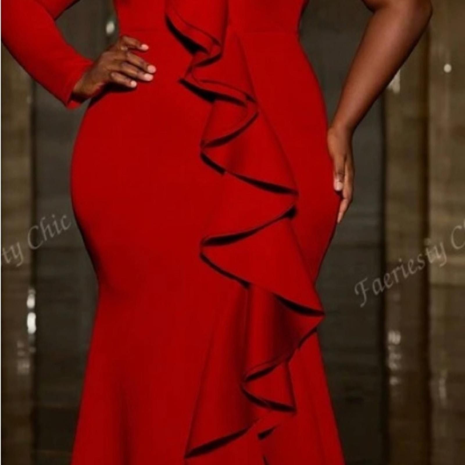The Unbranded Brand Chic One-Shoulder Red Evening Gown Size 4XL / US 24-26 - 4 Thumbnail