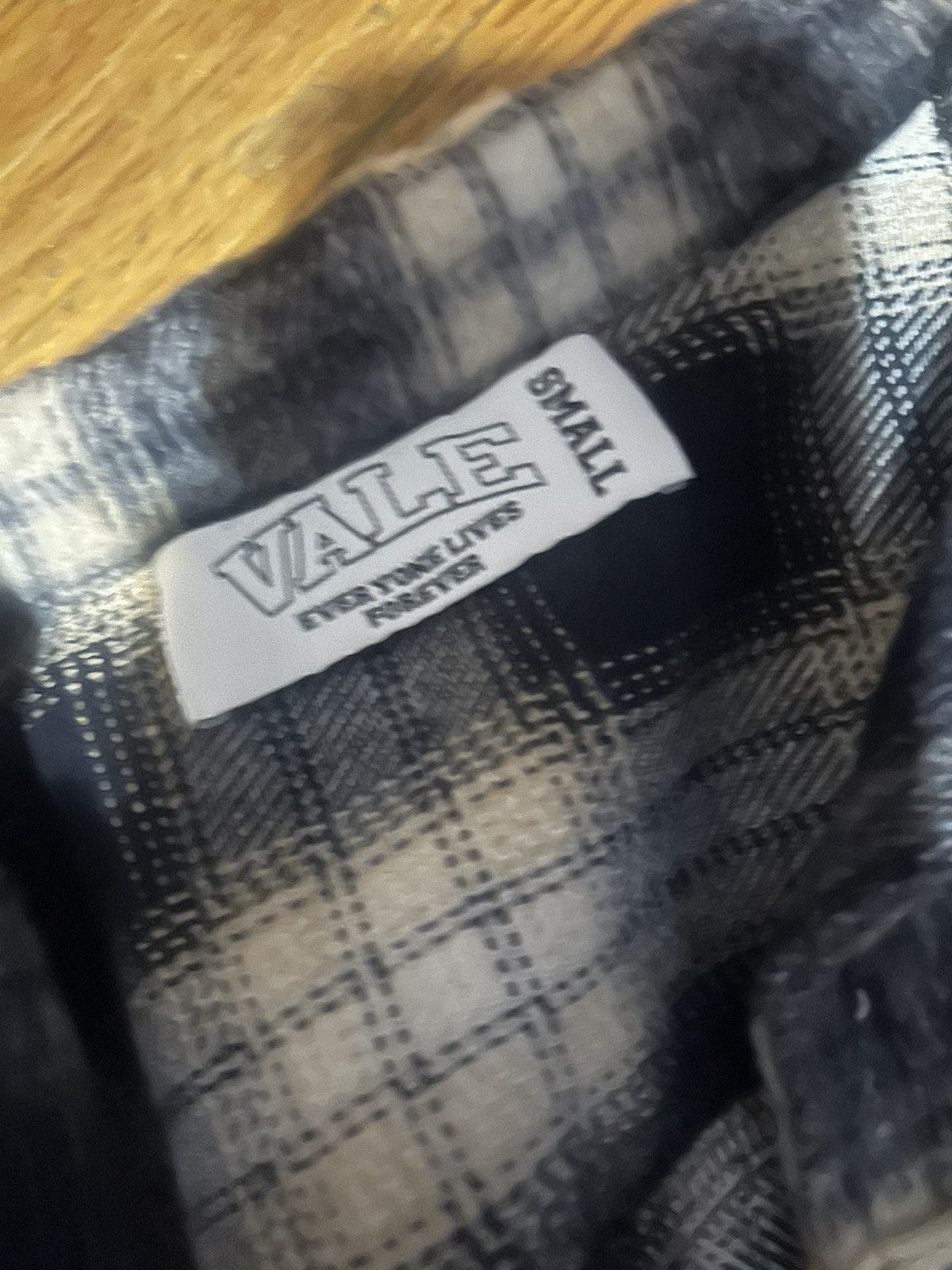 Vale Vale spider flannel Size US S / EU 44-46 / 1 - 2 Thumbnail