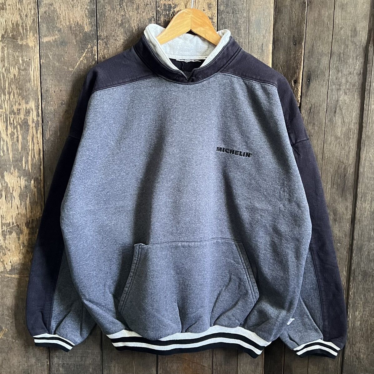 Sports Specialties Vintage Michelin Sweatshirt Size US L / EU 52-54 / 3 - 1 Thumbnail