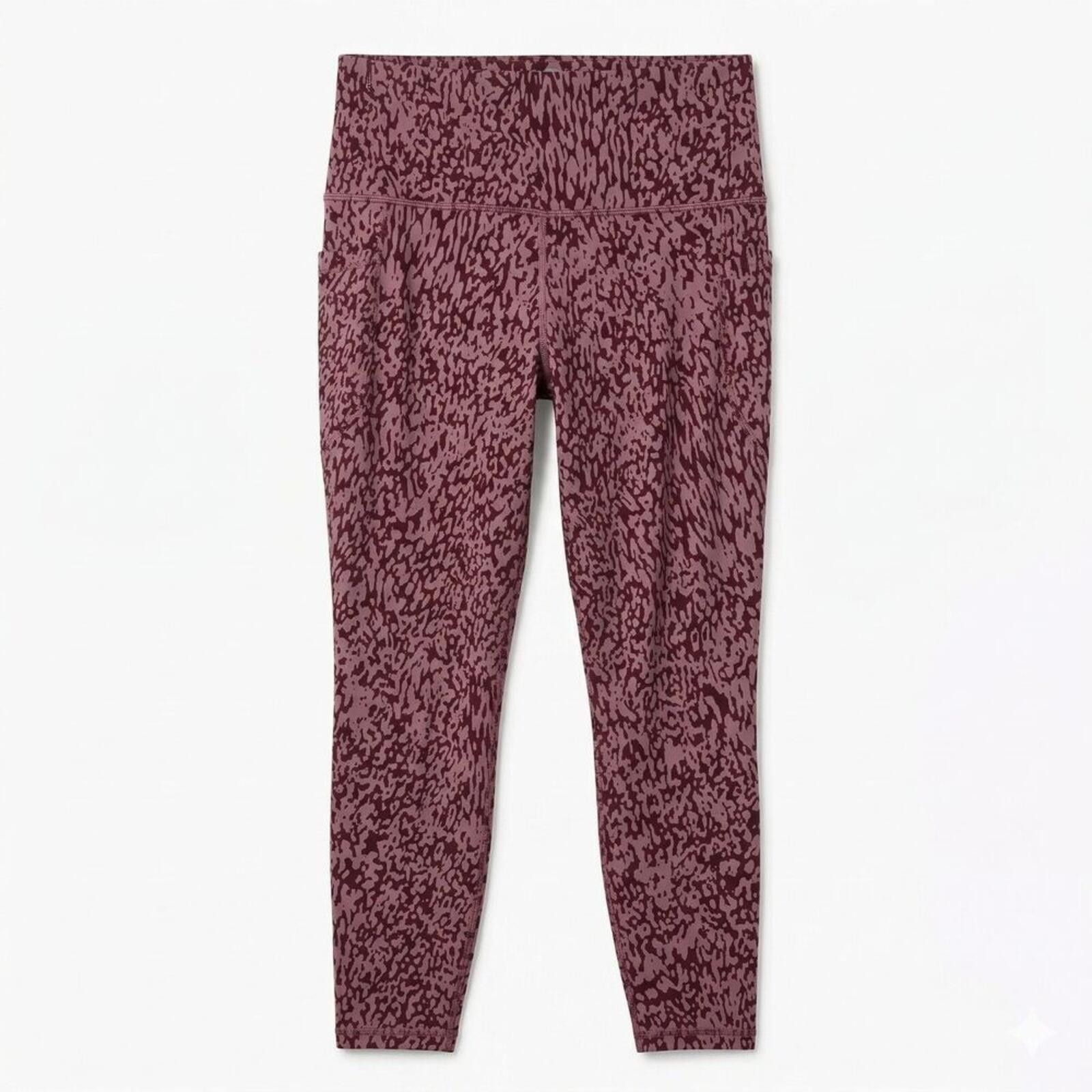 Athleta Athleta Salutation Stash Tight Leggings Pockets Animal Print Size 32" / US 10 / IT 46 - 1 Thumbnail