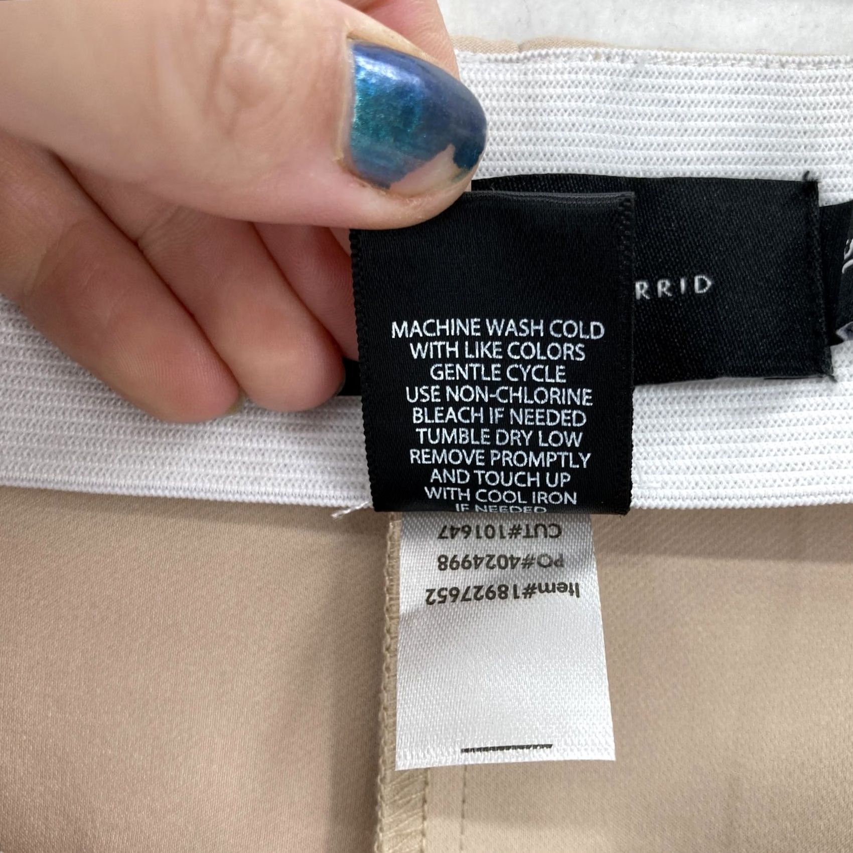 Torrid Torrid Studio Pants Womens 1X Short Smoke Gray Studio Refined Pull-On Wide Leg Dress Pants Beige Size 40" / US 18 - 6 Thumbnail