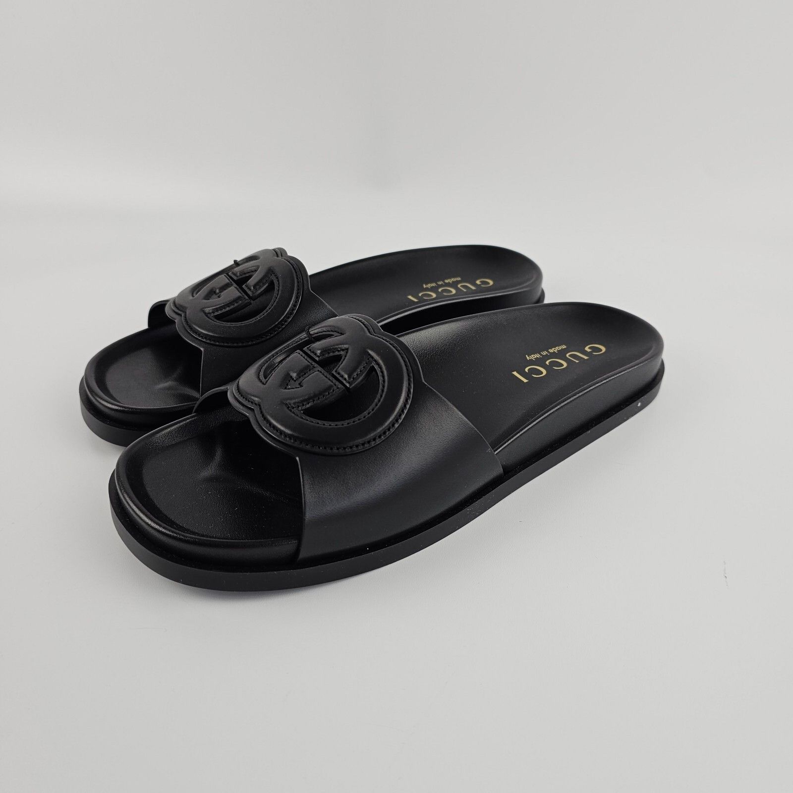 GUCCI Interlocking G $920 Black Leather Sandals New & Authen
