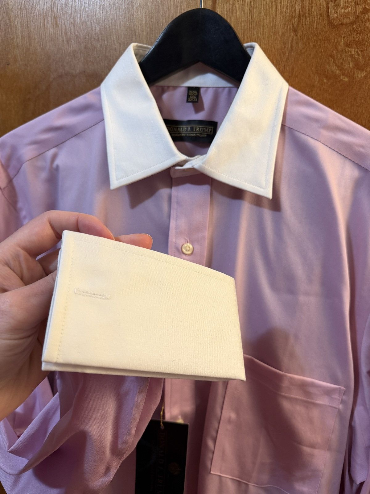 Donald Trump Donald Trump Two-Tone Pink Dress Shirt with White Contrast Size 38L - 4 Thumbnail
