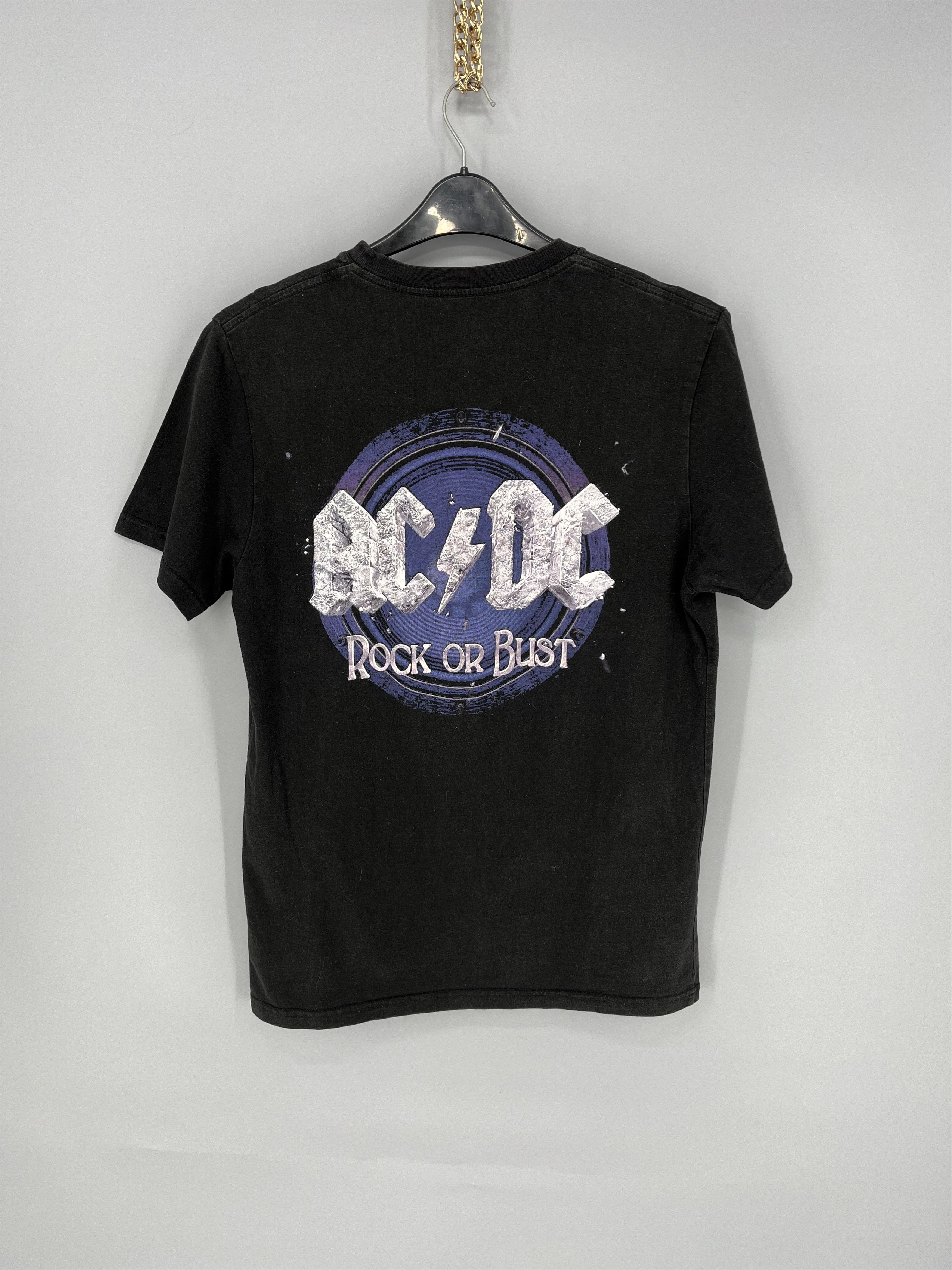 AC/DC × Band Tees Vintage Y2K AC/DC Band Rock Tour Tee Streetwear Style Size US M / EU 48-50 / 2 - 9 Thumbnail