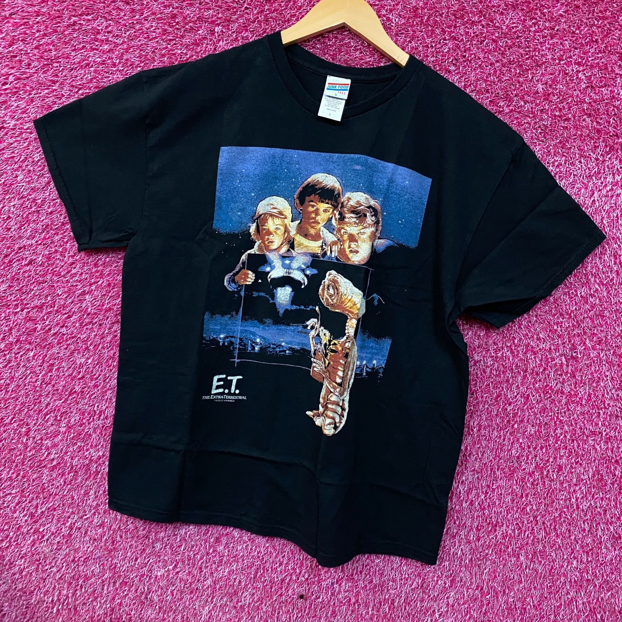Junk Food Junk Food E.T. Extra-Terrestrial Graphic Photograph T-Shirt Size US L / EU 52-54 / 3 - 3 Thumbnail