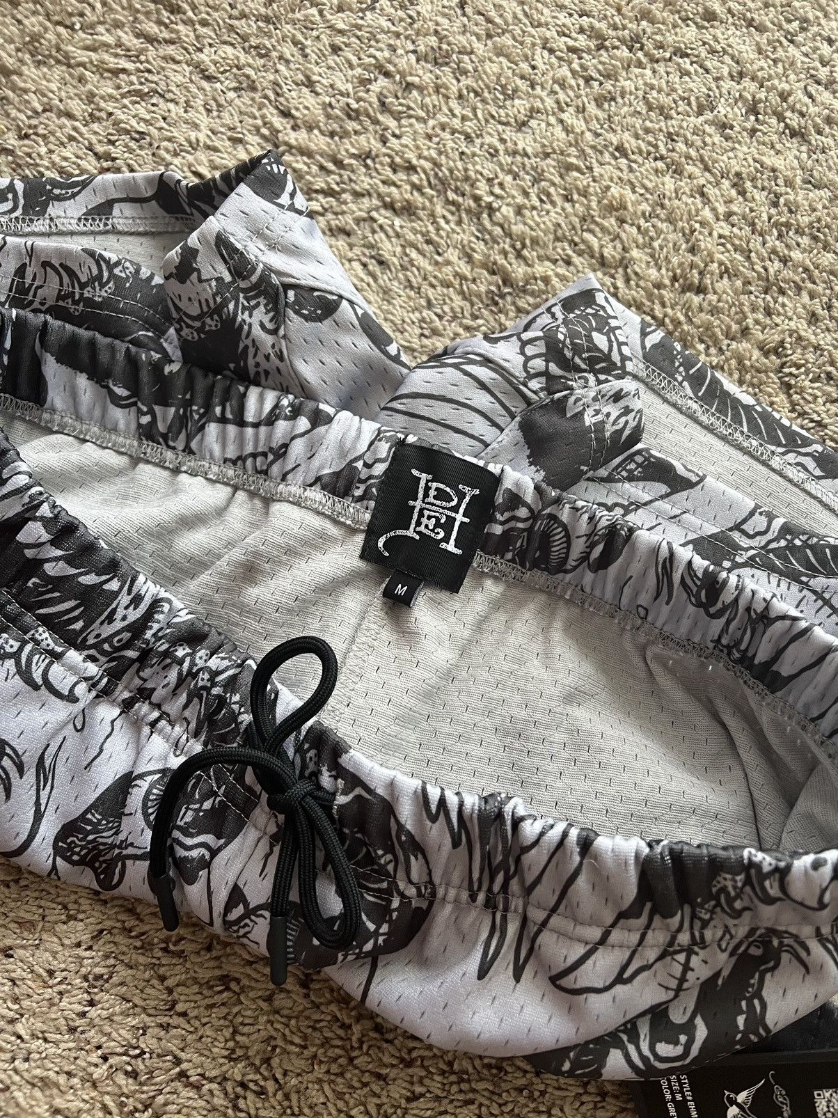 Christian Audigier × Ed Hardy × Japanese Brand Ed hardy full print jersey shorts RARE Y2K Size US 32 / EU 48 - 4 Thumbnail