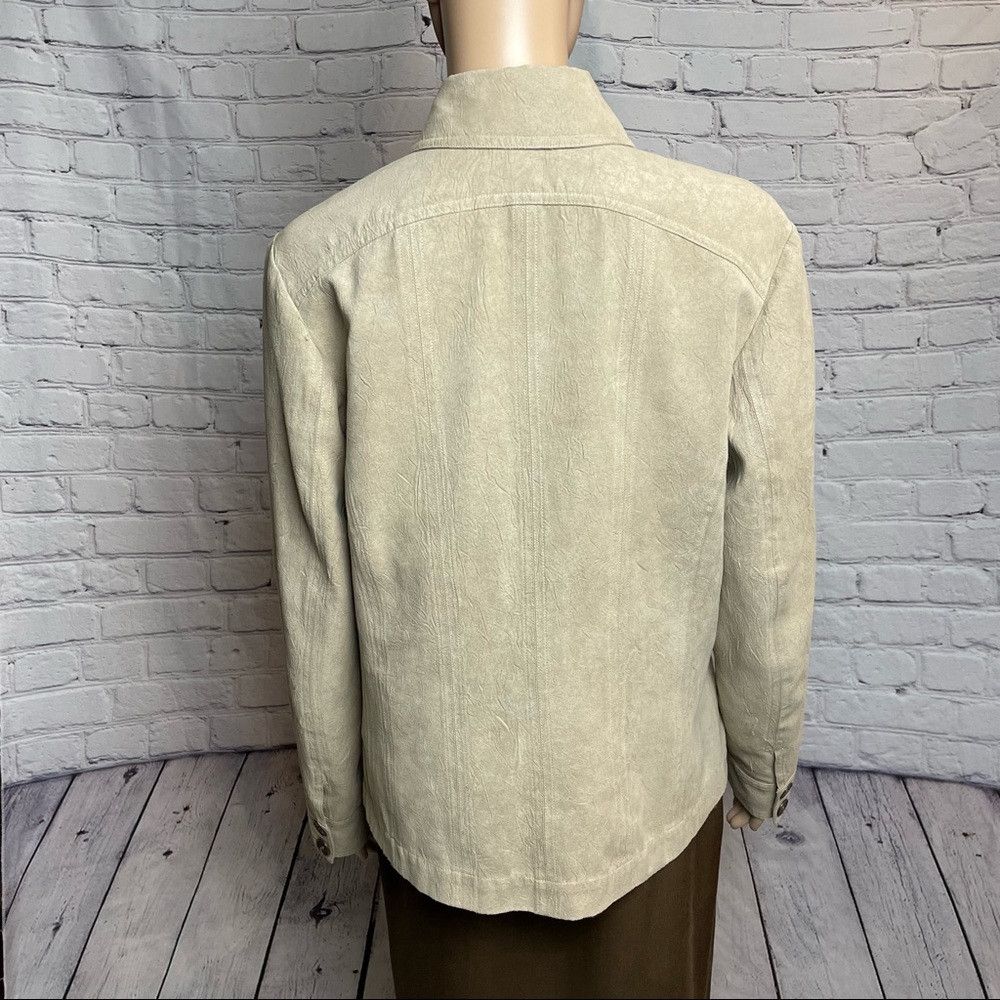 Chicos Chico’s Faux Suede Beige Jacket Size 1 US M Size M / US 6-8 / IT 42-44 - 4 Thumbnail
