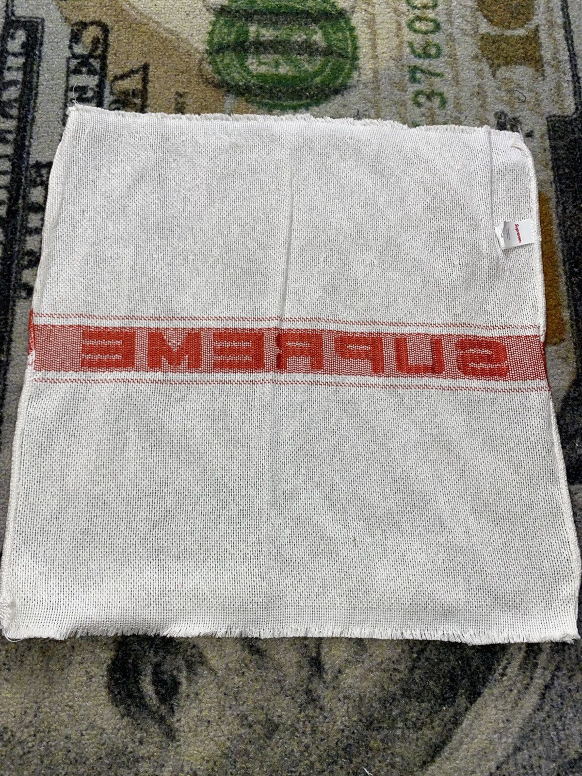 Supreme Supreme Shop Towel Red Size ONE SIZE - 2 Thumbnail