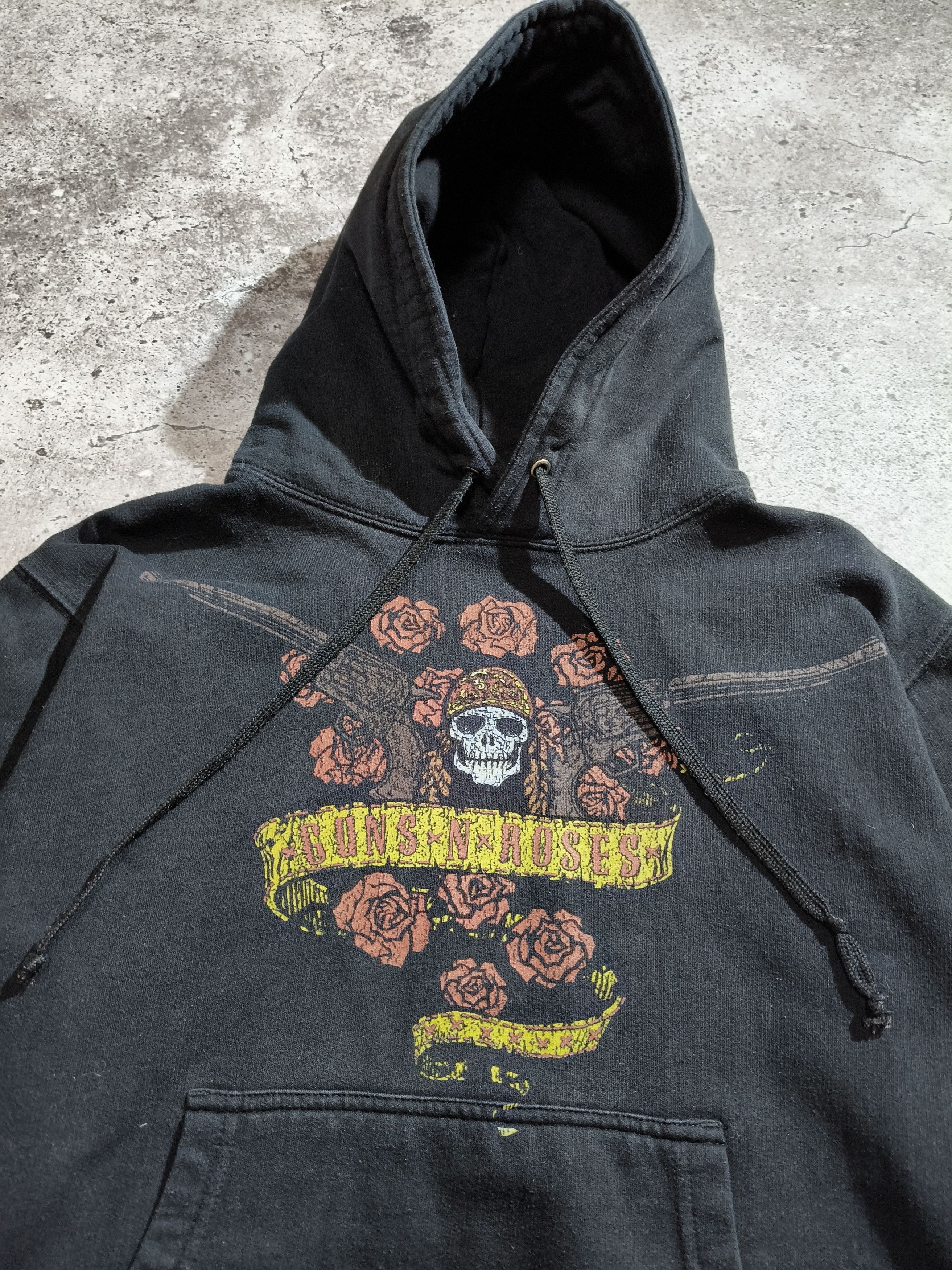 Guns N' Roses Guns N’ Roses Vintage Hoodie — Distressed Black — Size M Size US M / EU 48-50 / 2 - 5 Thumbnail