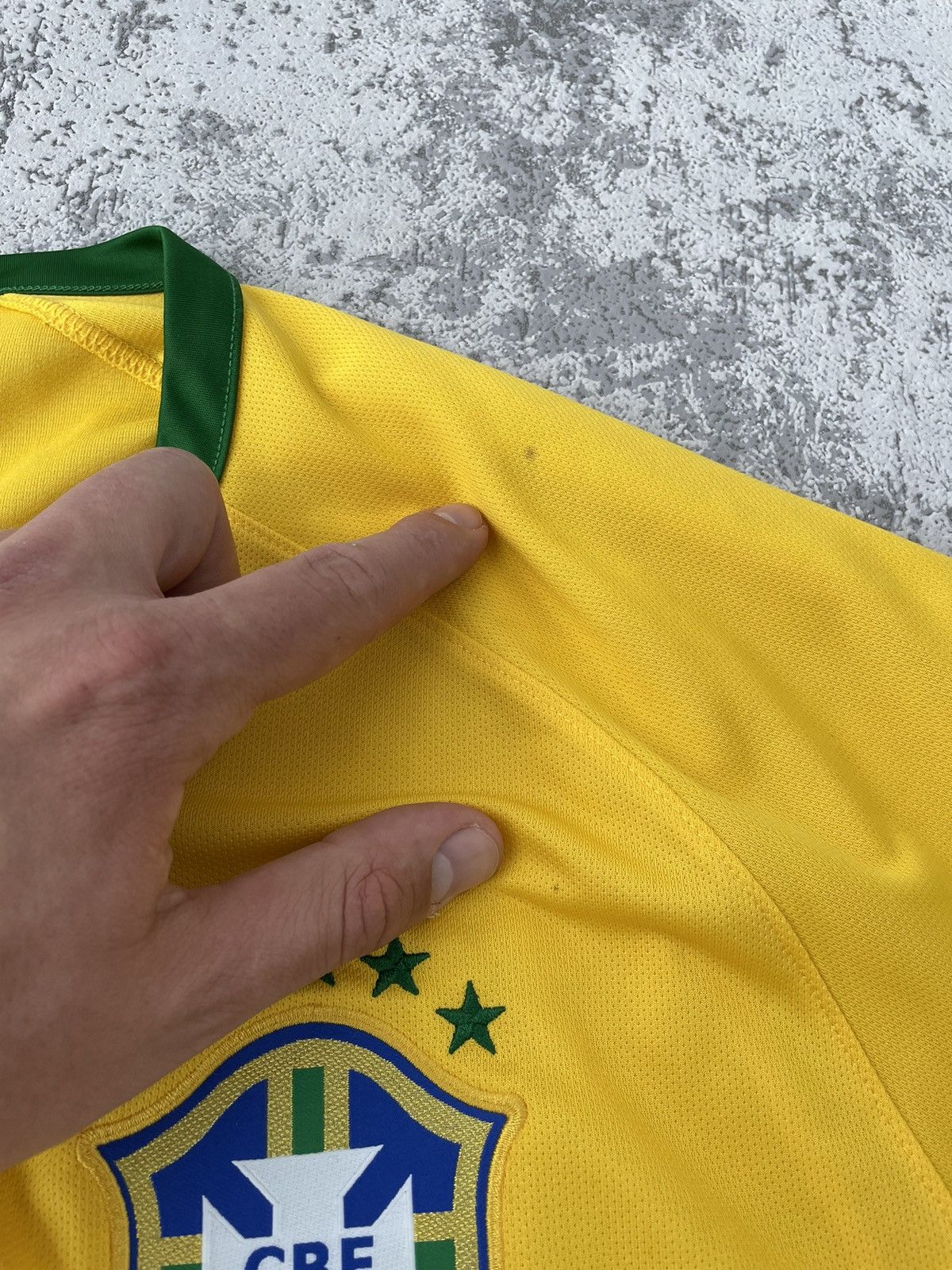 Nike Brazil 🇧🇷 2014 Home Nike Jersey Size US XXL / EU 58 / 5 - 12 Thumbnail